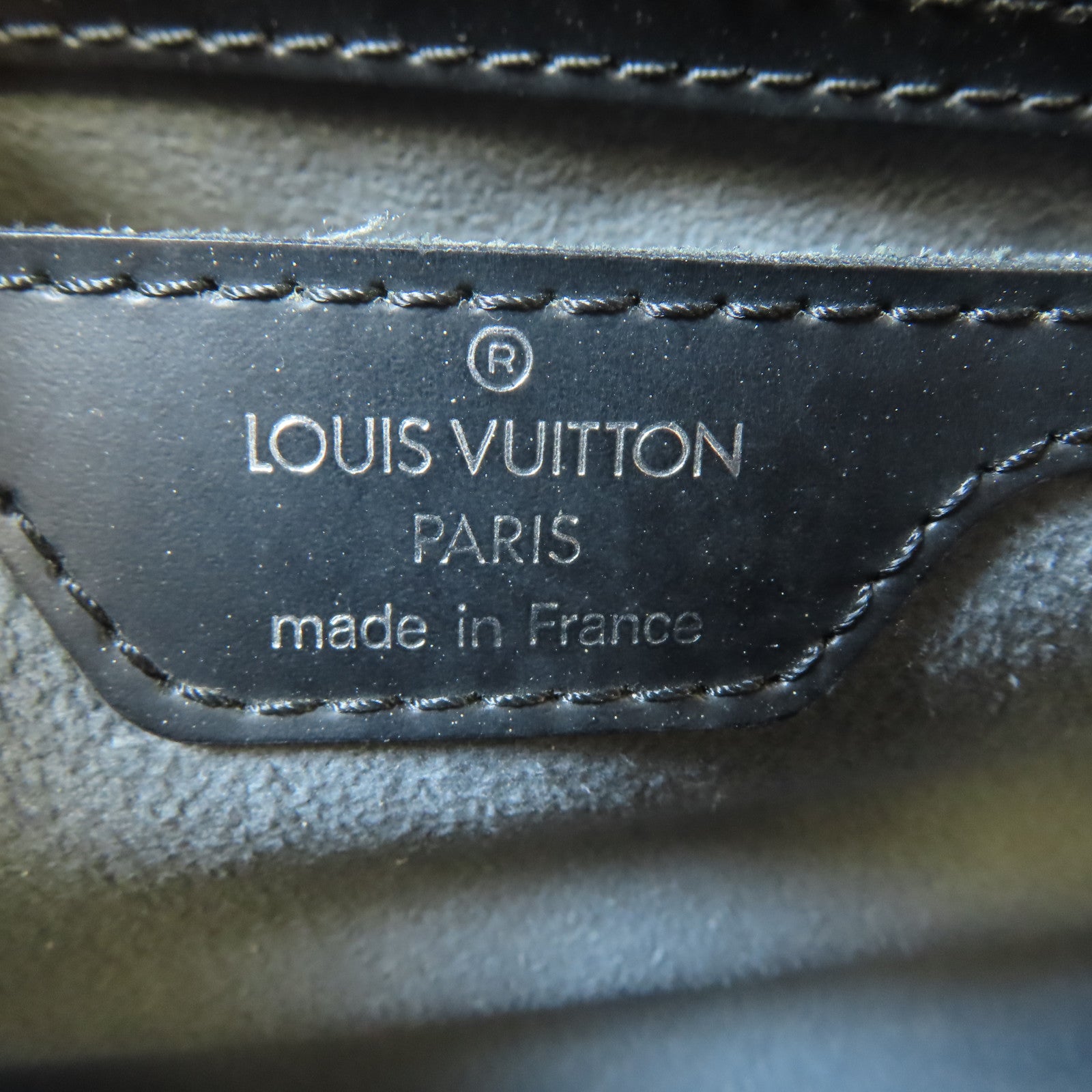 LOUIS VUITTON 【激減優惠】Epi Soufflot銀扣手挽袋黑色