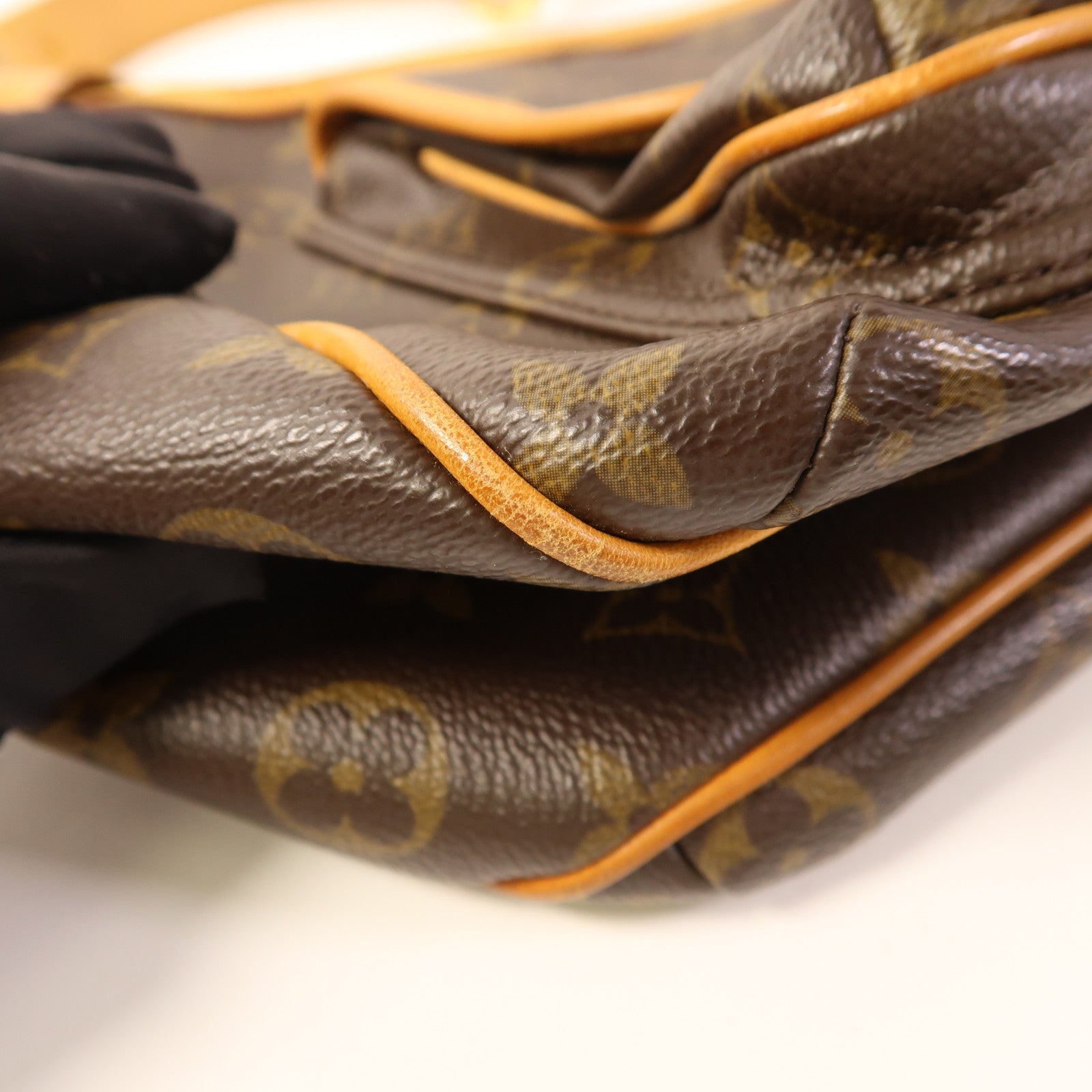 LOUIS VUITTON Monogram Tikal GM金扣肩背袋