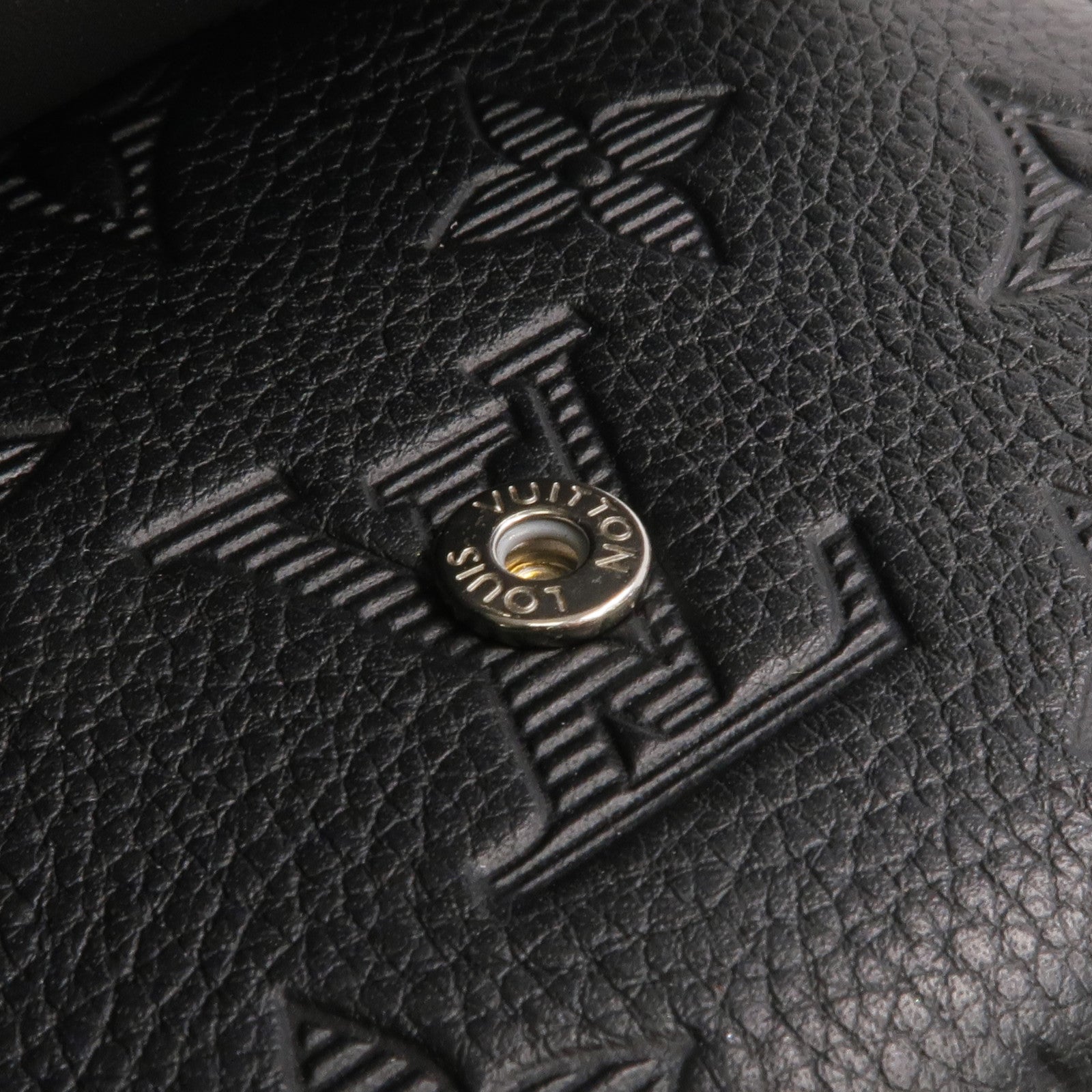 LOUIS VUITTON Monogram Shadow Victor Wallet錢包