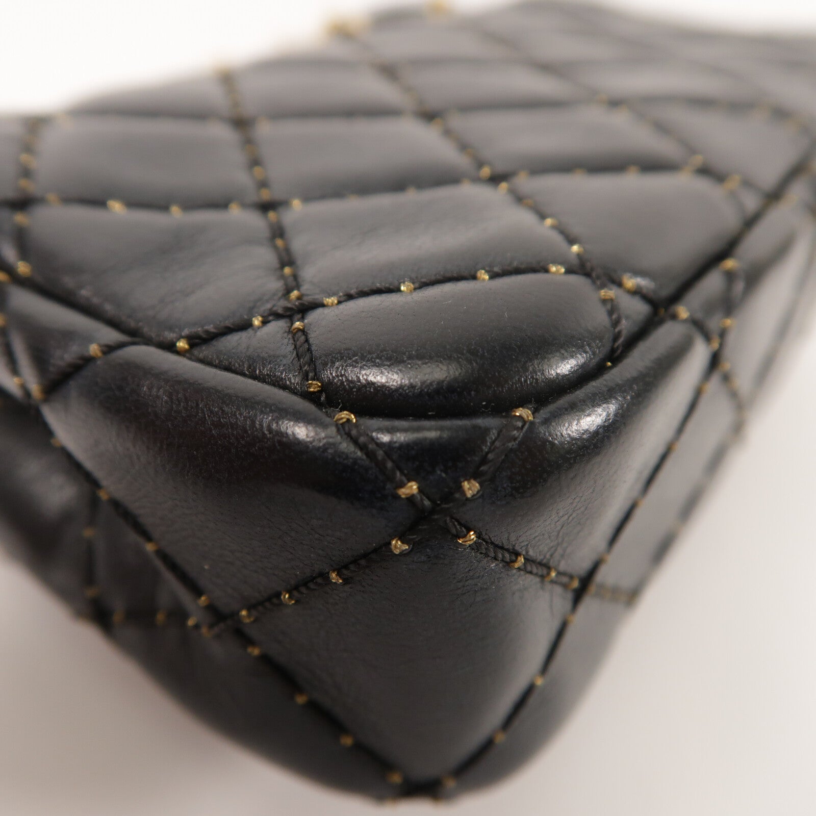 CHANEL 羊皮皮革Chain Shoulder金扣鏈帶肩背袋