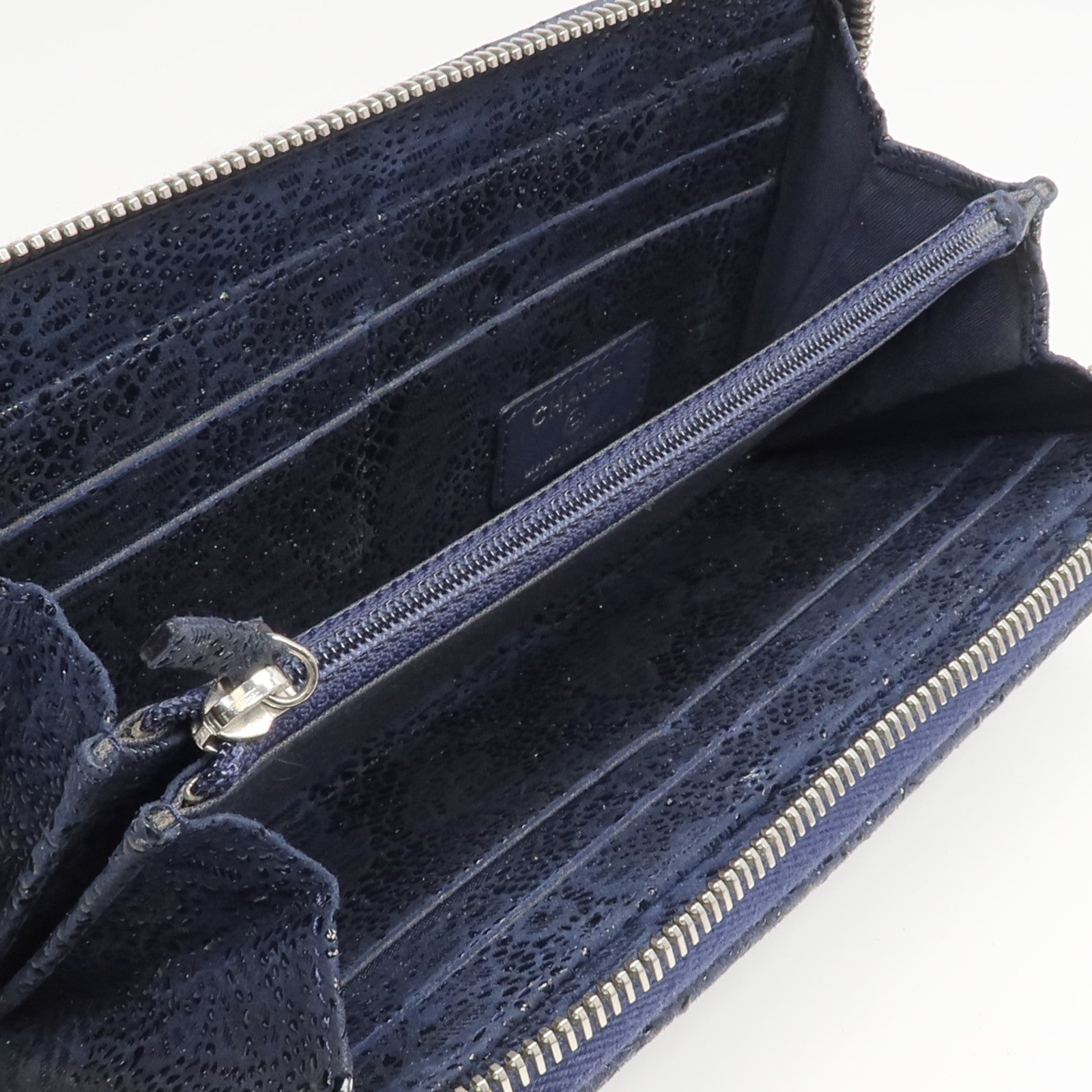 CHANEL 塗層帆布Long Zip-around Wallet長錢包