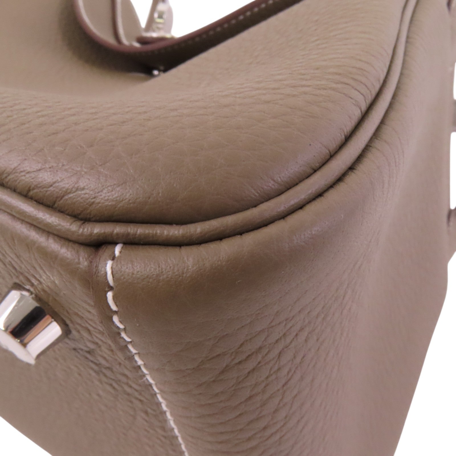 HERMES Clemence皮革Lindy 26銀扣肩背袋