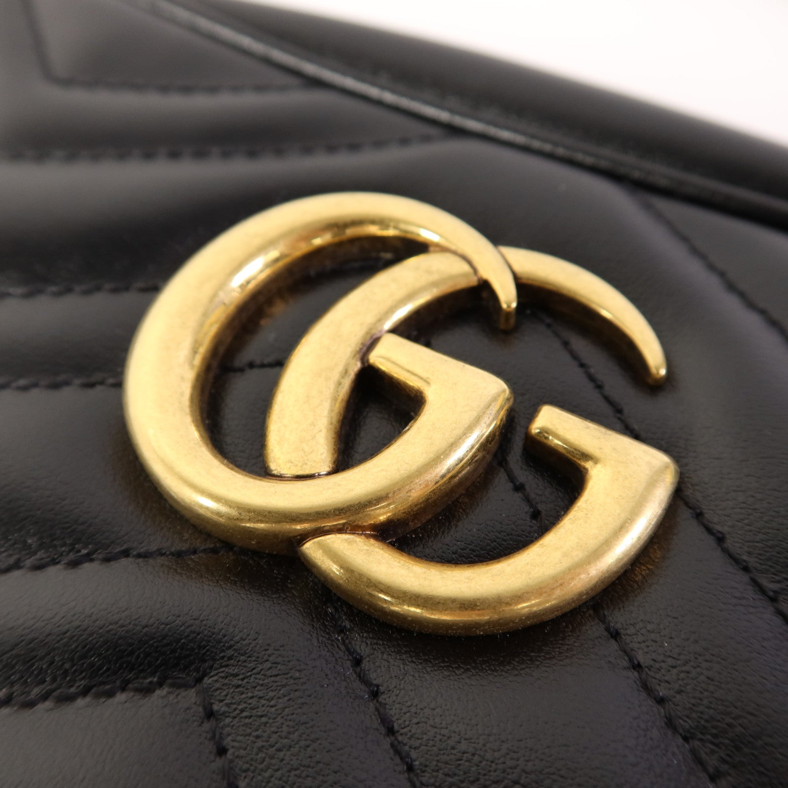 GUCCI 牛皮皮革GG Marmont金扣肩背袋