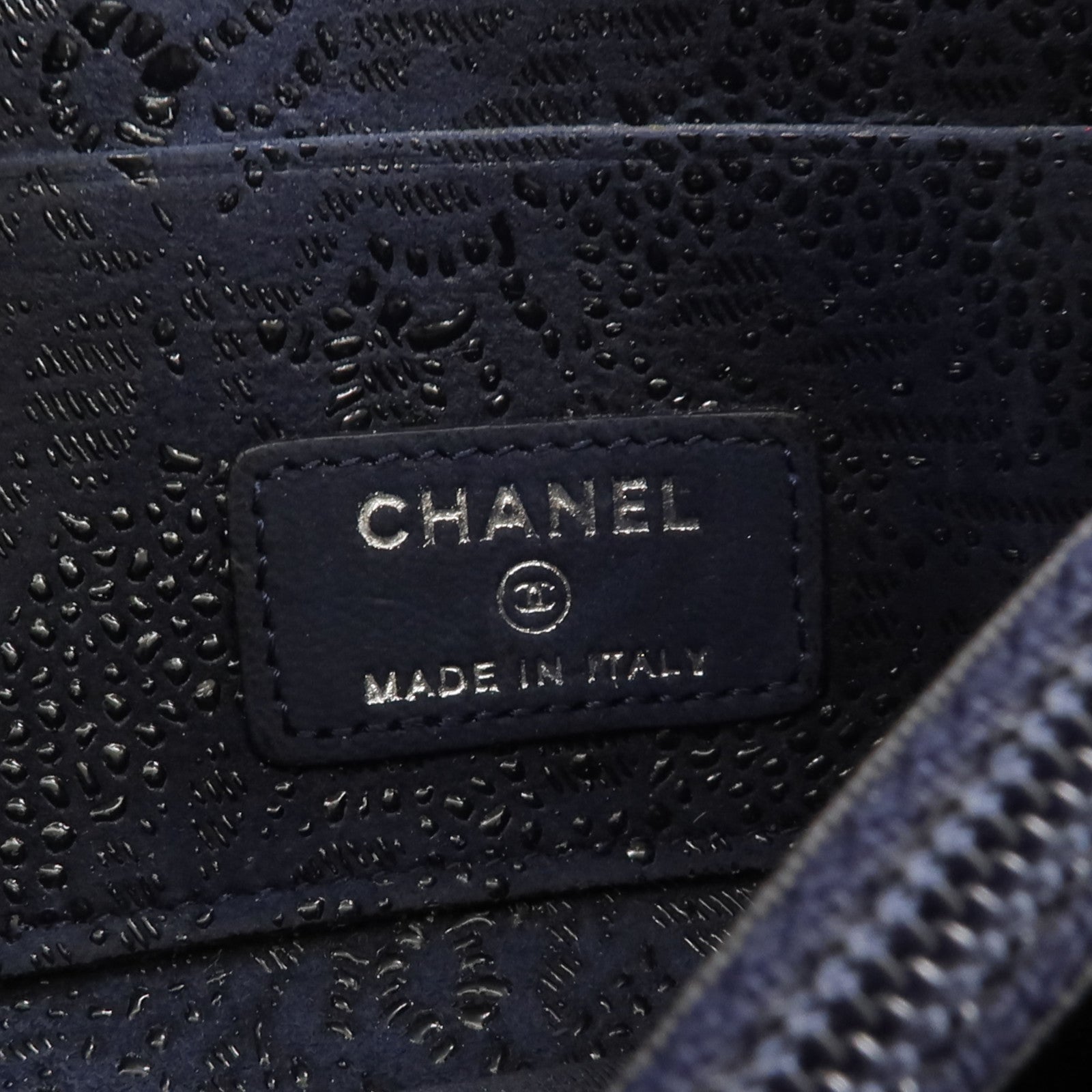CHANEL 塗層帆布Long Zip-around Wallet長錢包