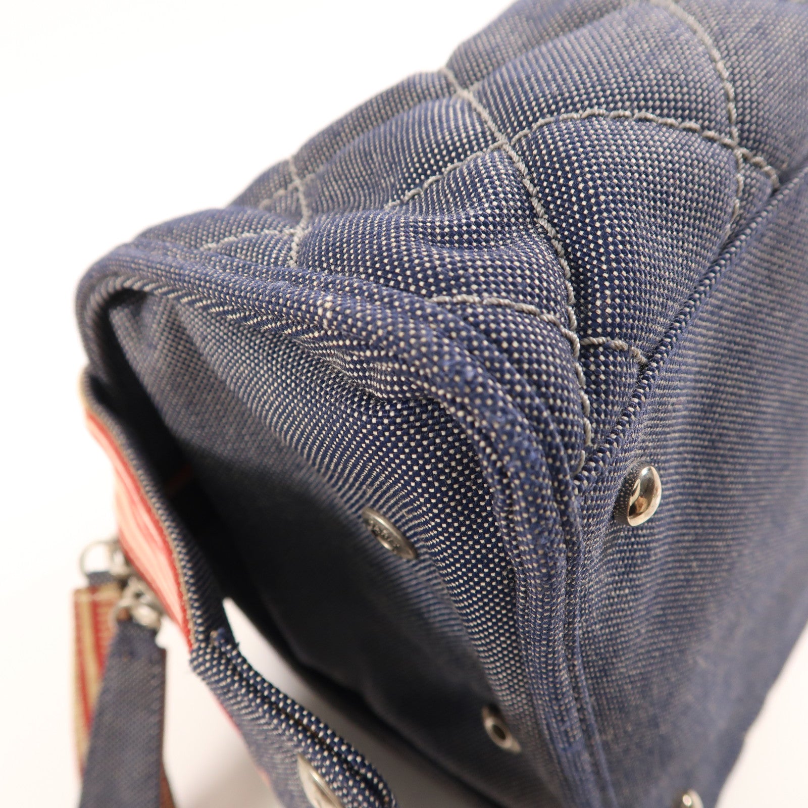 CHANEL 牛仔布Chain Shoulder銀扣鏈帶肩背袋