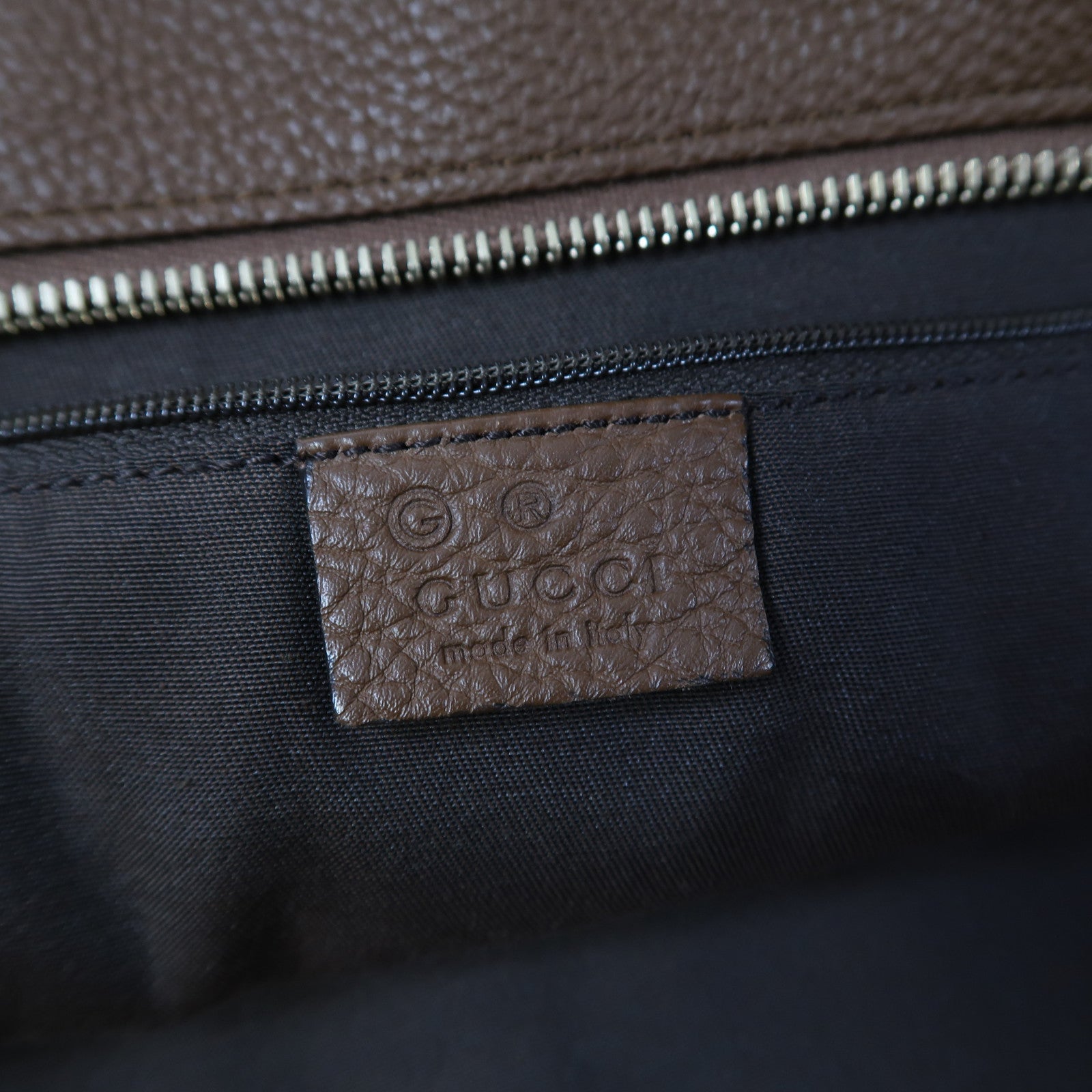 GUCCI 牛皮皮革Shoulder Bag金扣肩背袋啡色