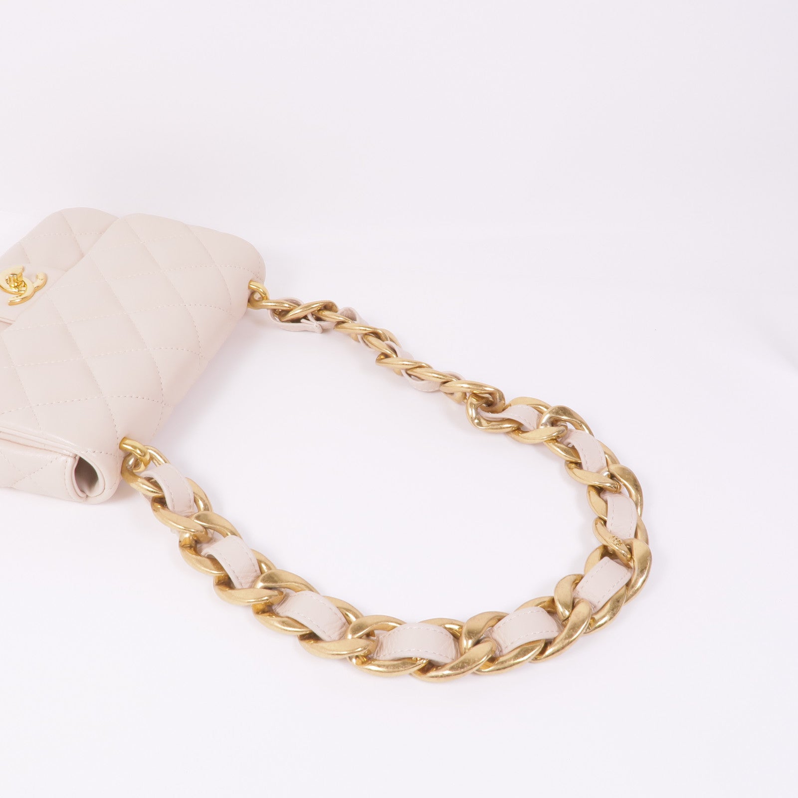 CHANEL 羊皮皮革Chain Shoulder Bag金扣鏈帶肩背袋