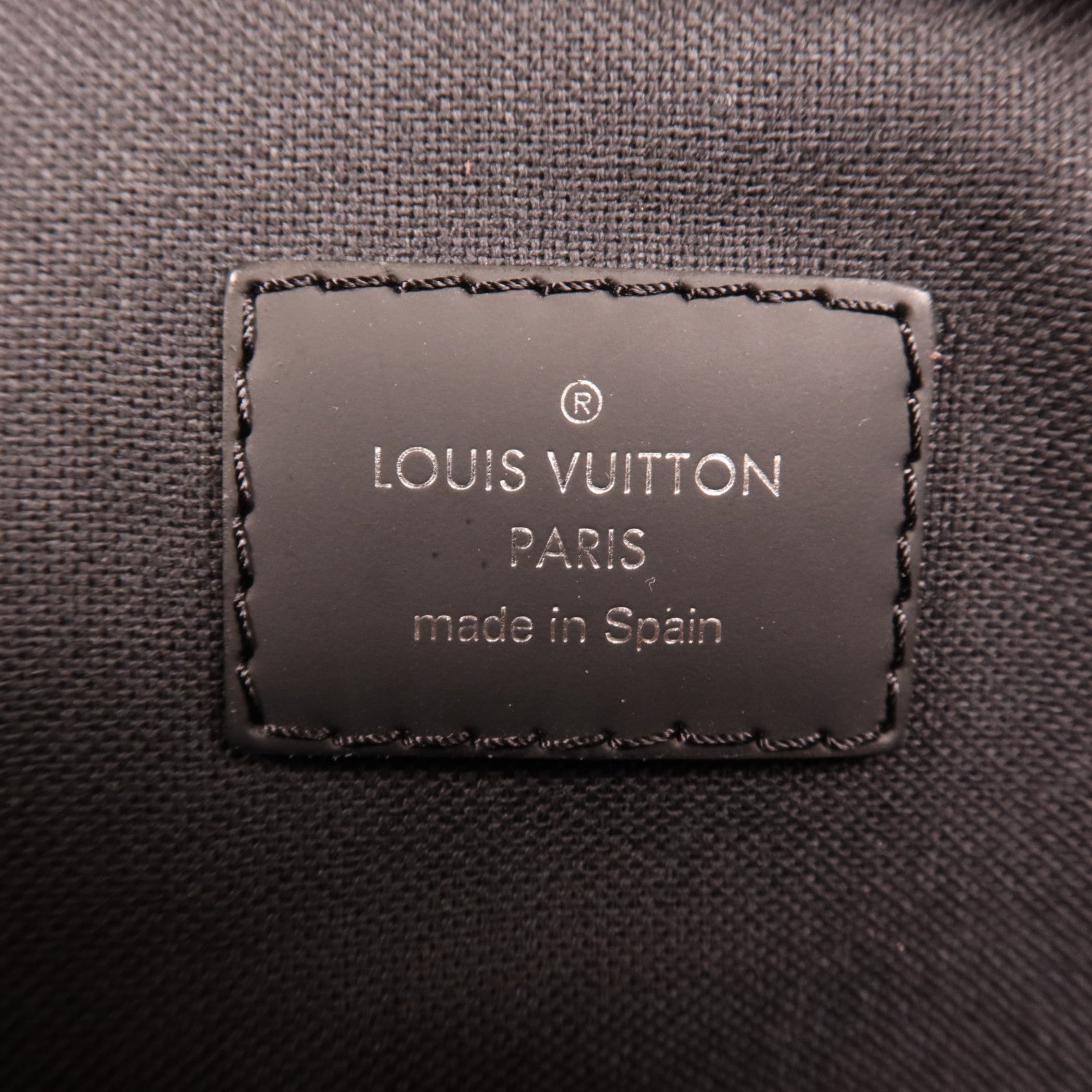 LOUIS VUITTON Damier Graphite Porte Documents Voyage銀扣肩背袋