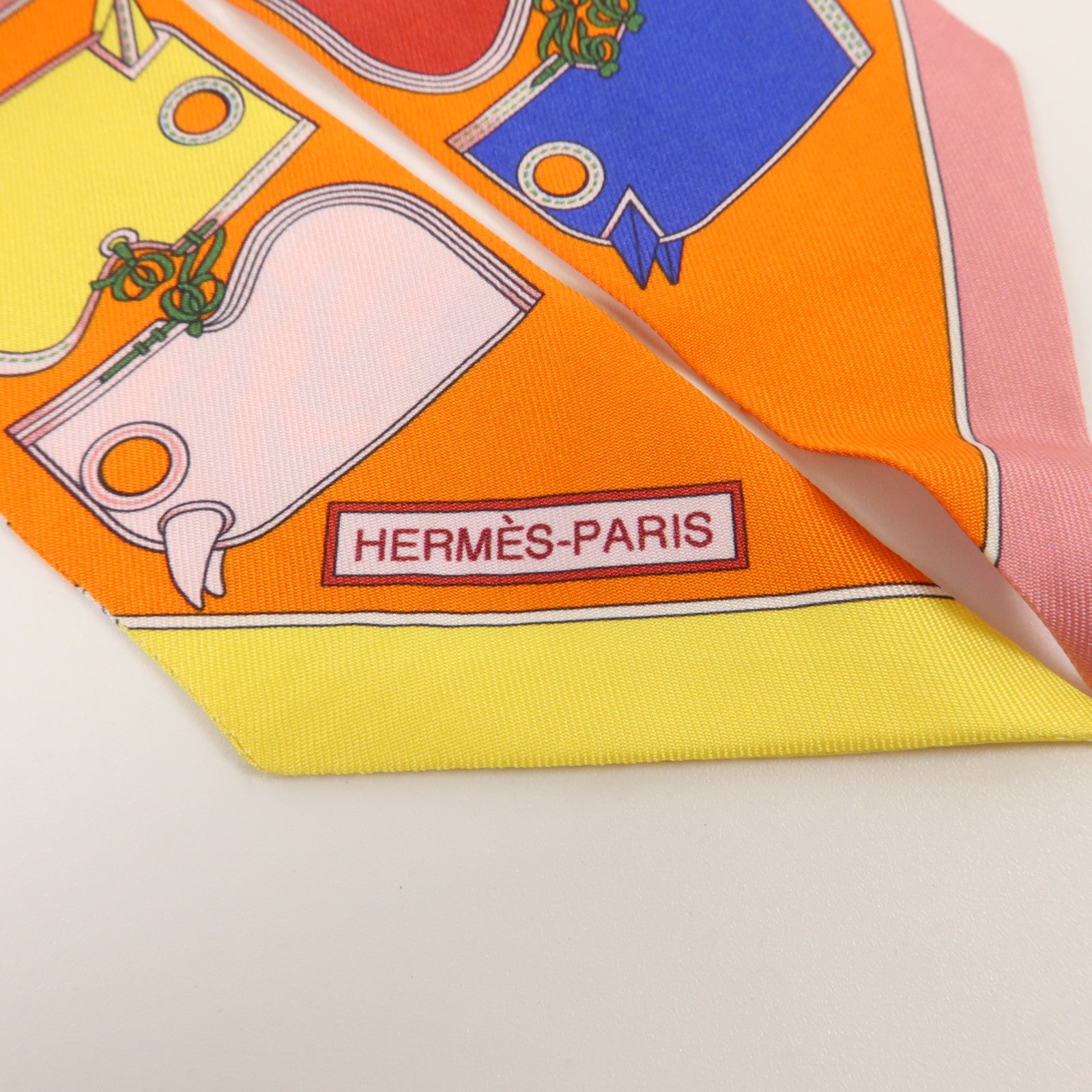 HERMES 絲質Twilly絲巾