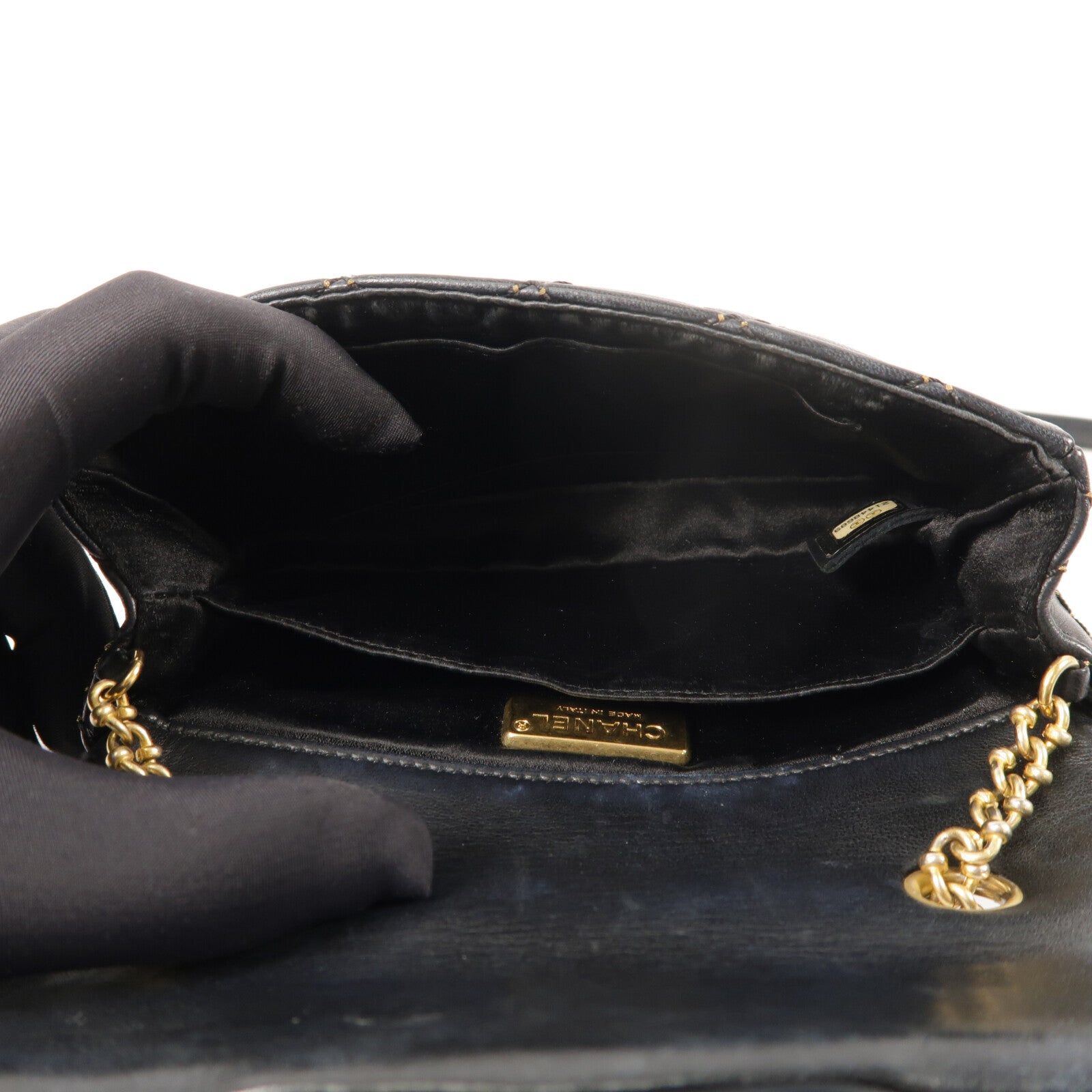CHANEL 羊皮皮革Chain Shoulder金扣鏈帶肩背袋