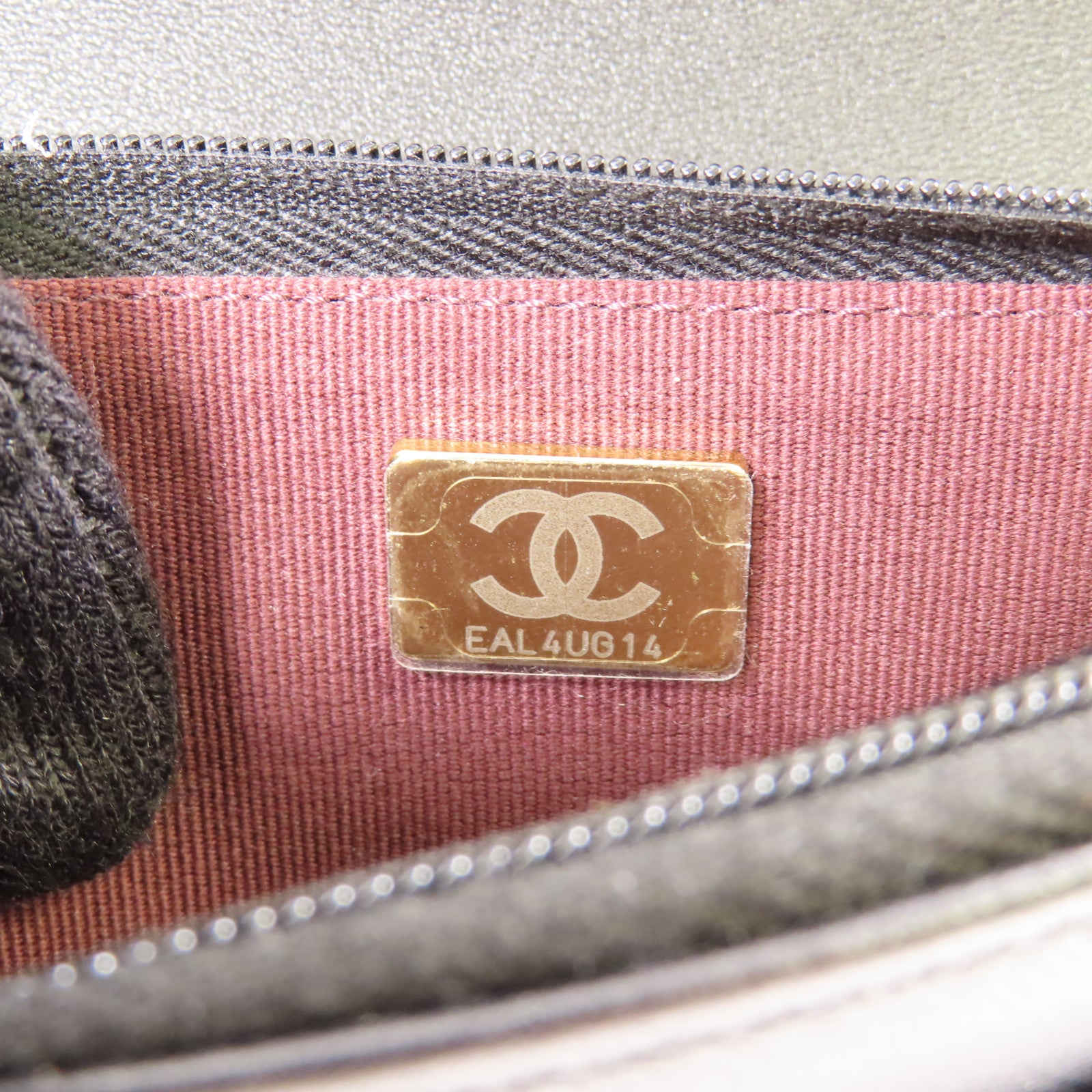 CHANEL 皮革WOC Wallet On Chain金扣鏈帶肩背袋