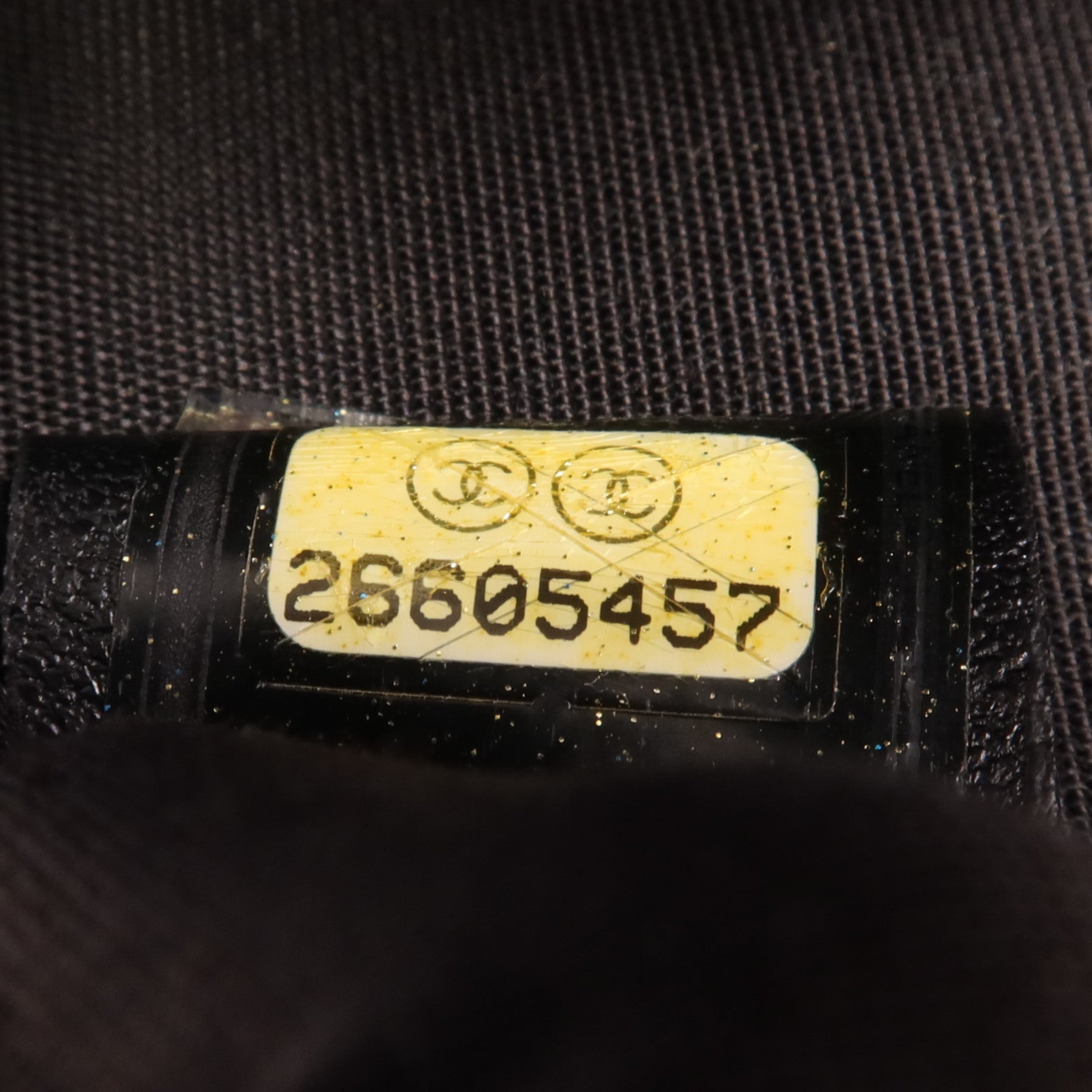 CHANEL 牛皮皮革Filigree Round Bag金扣鏈帶肩背袋