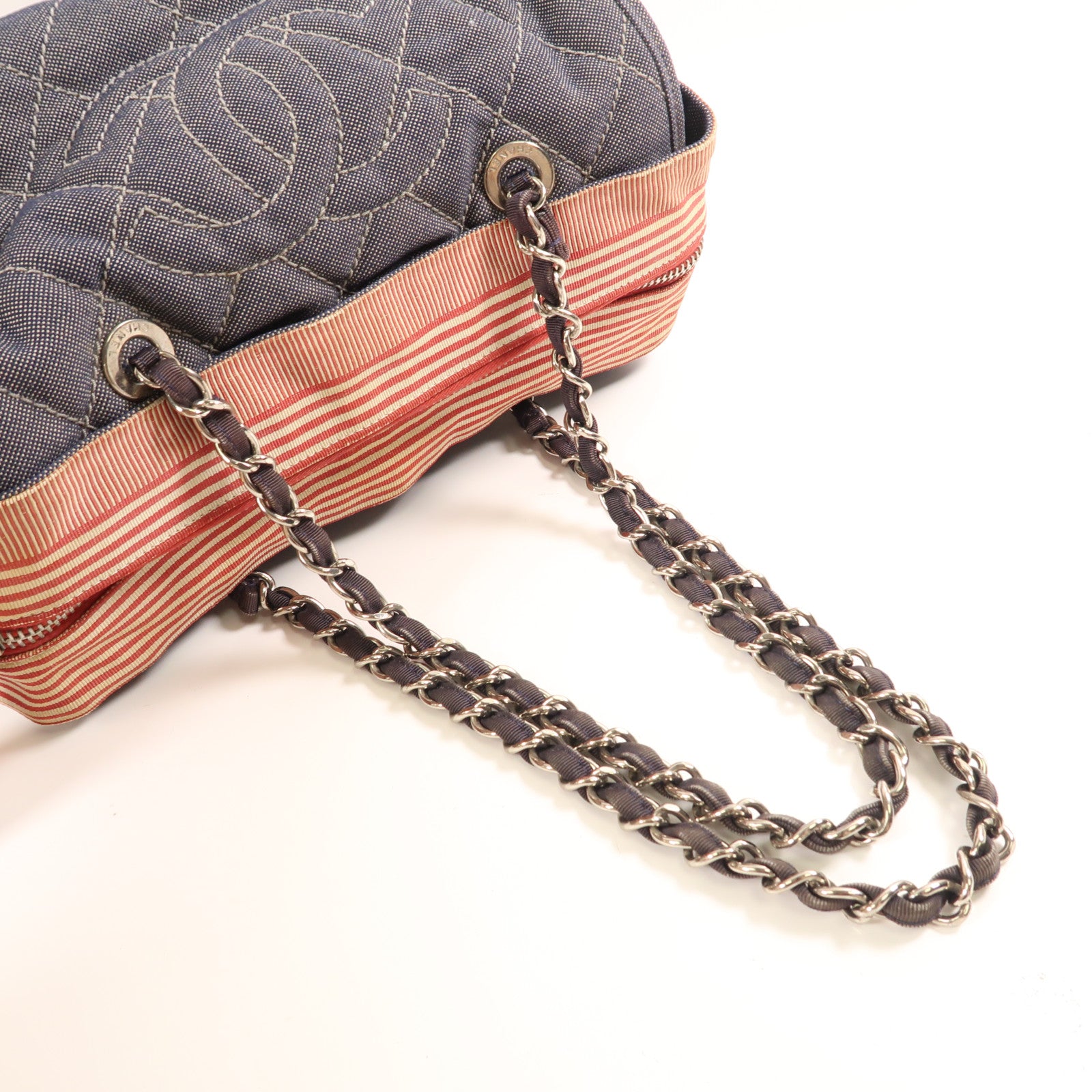 CHANEL 【激減優惠】牛仔布Chain Shoulder銀扣鏈帶肩背袋