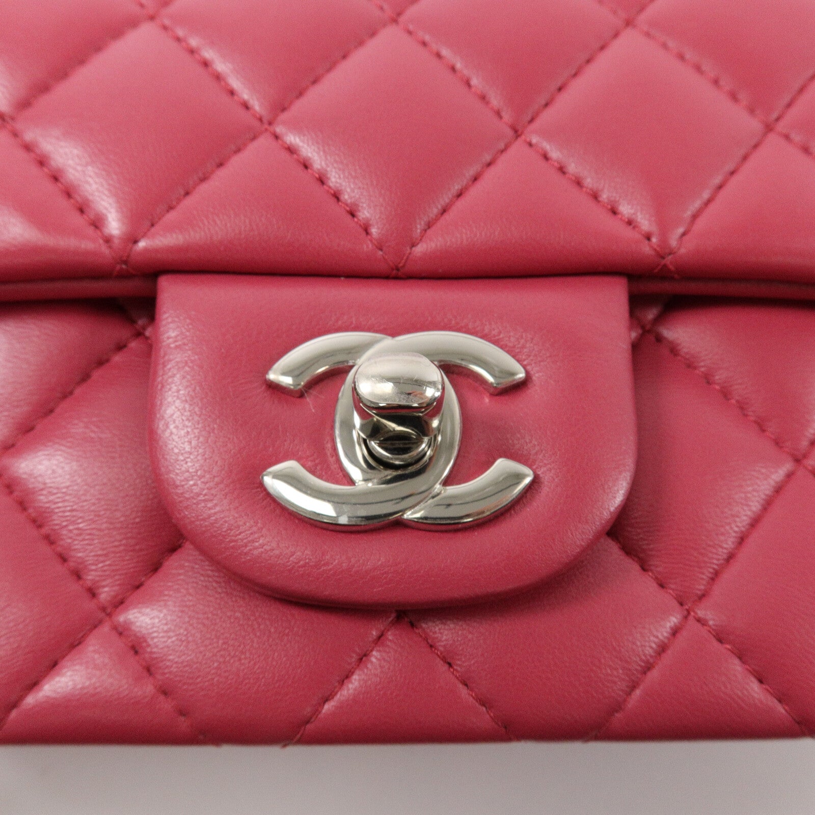 CHANEL 羊皮皮革Classic 20鏈帶肩背袋