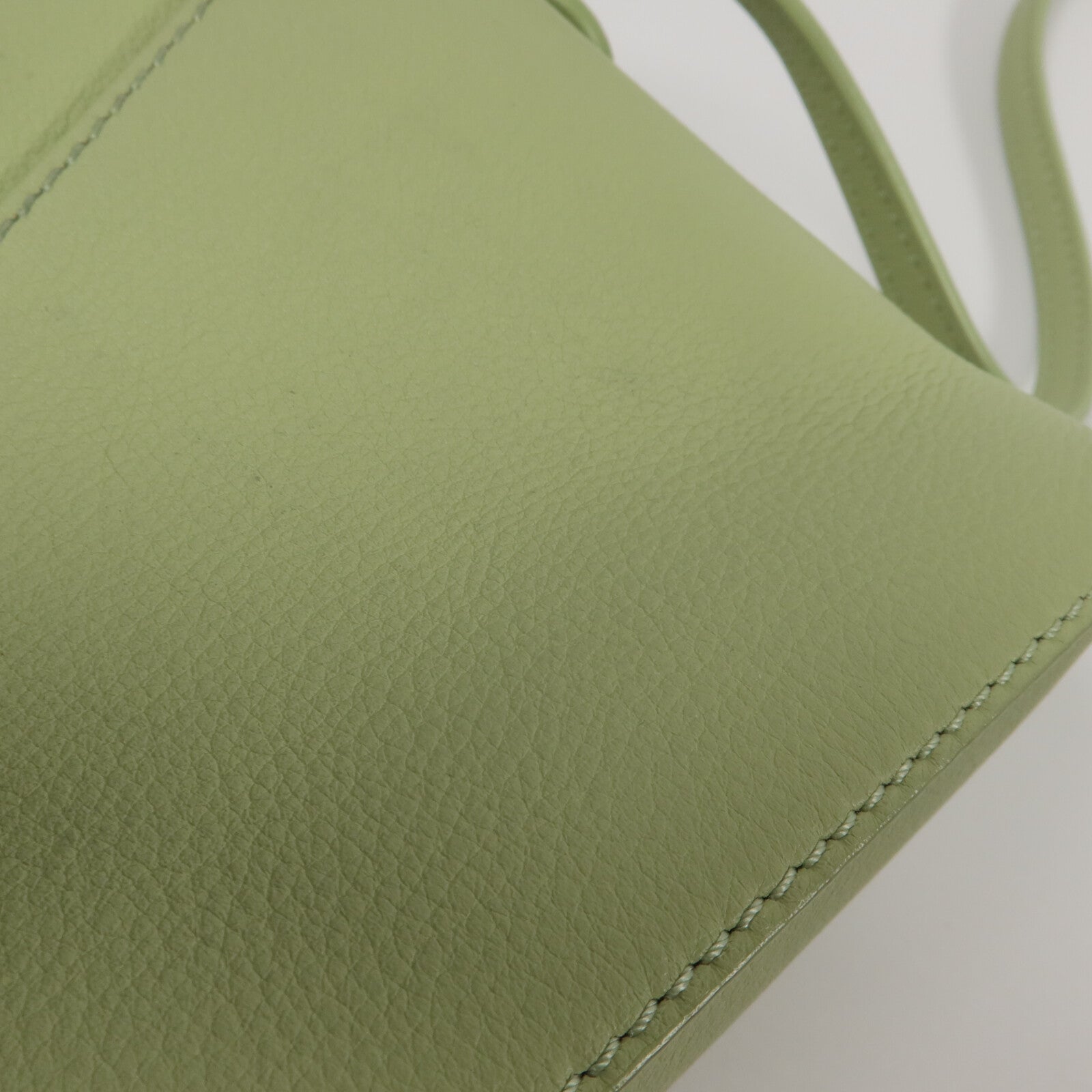 LOEWE 牛皮皮革Mini Puzzle Edge手挽肩背兩用袋