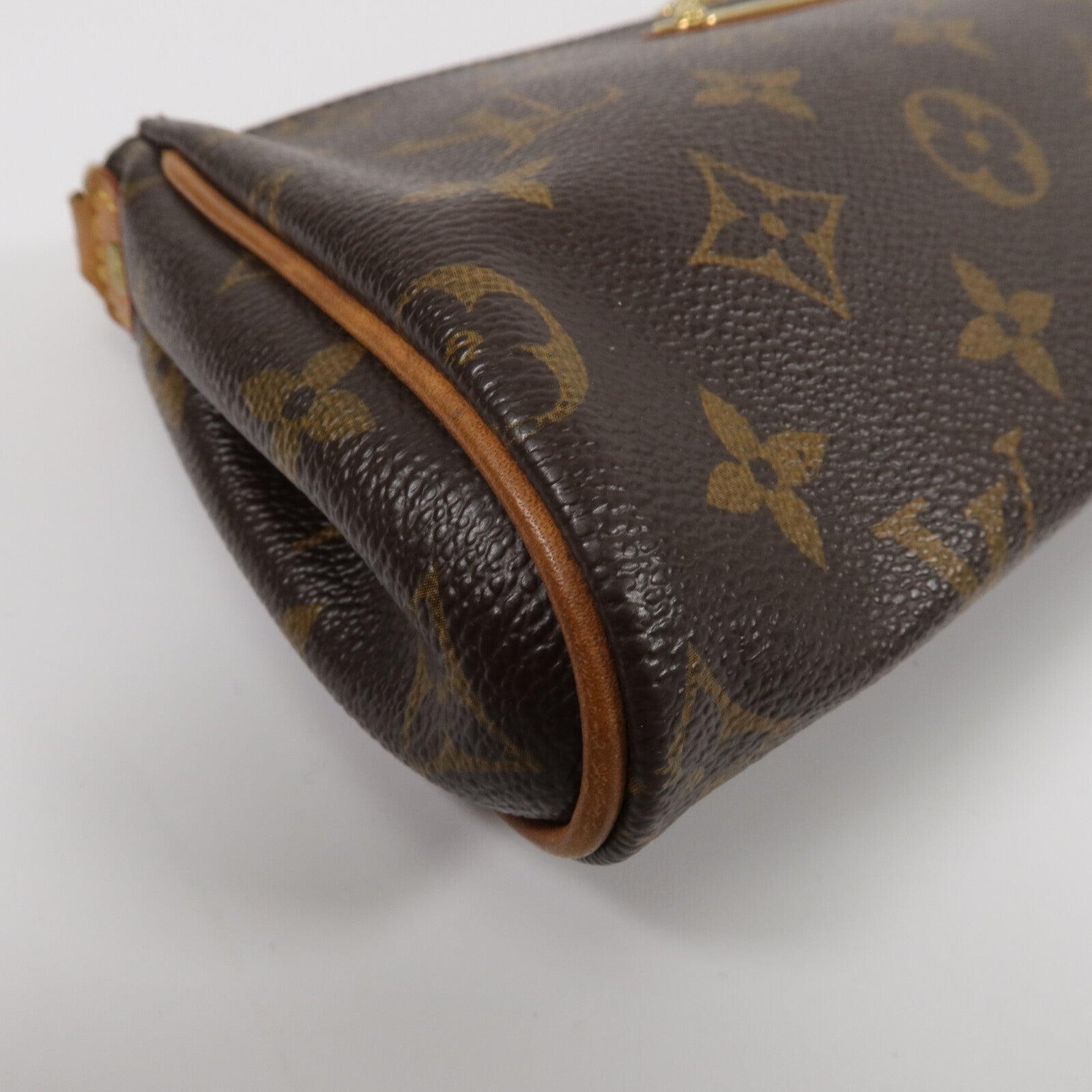 LOUIS VUITTON Monogram Eva肩背袋