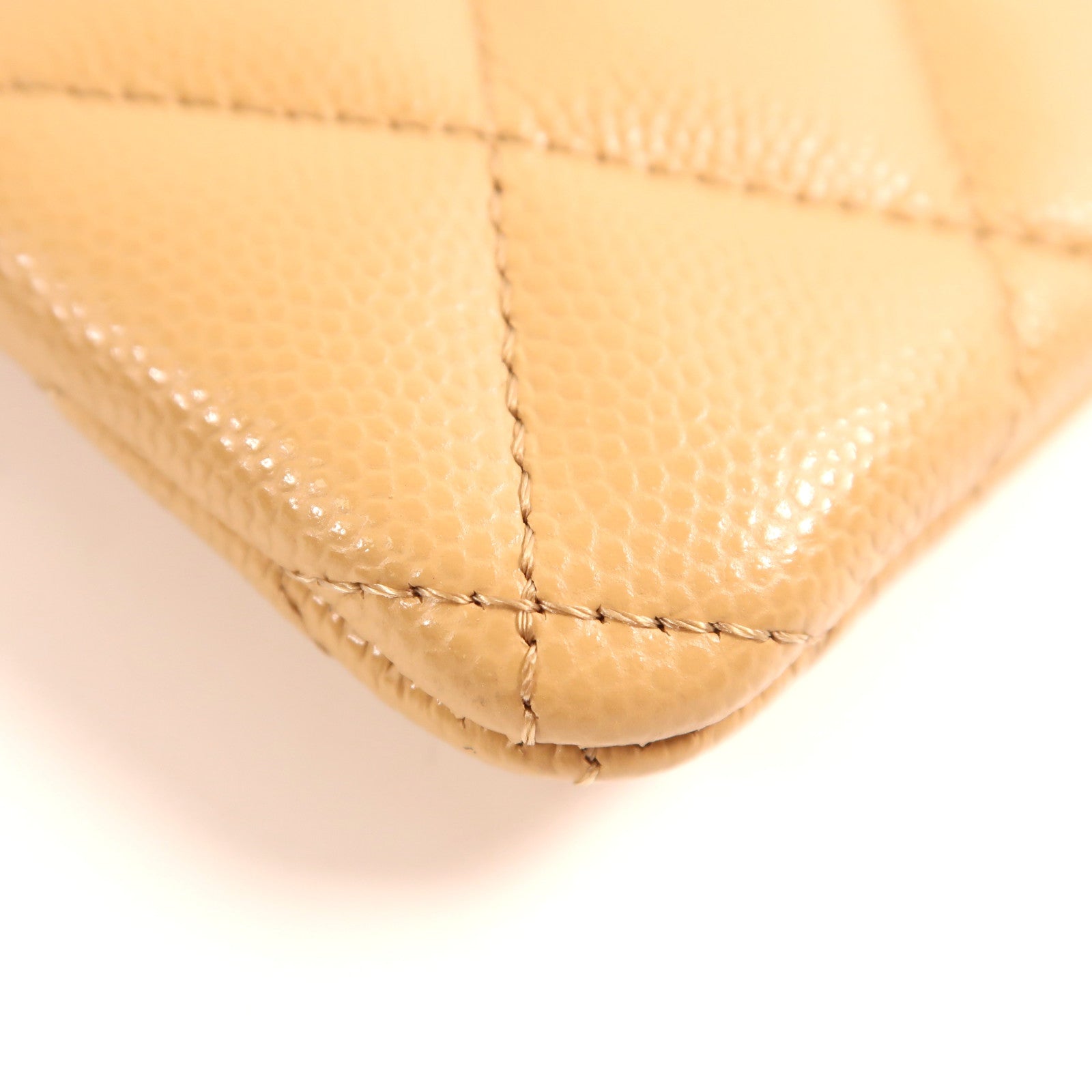 CHANEL 牛皮皮革Pouch金扣手拿包