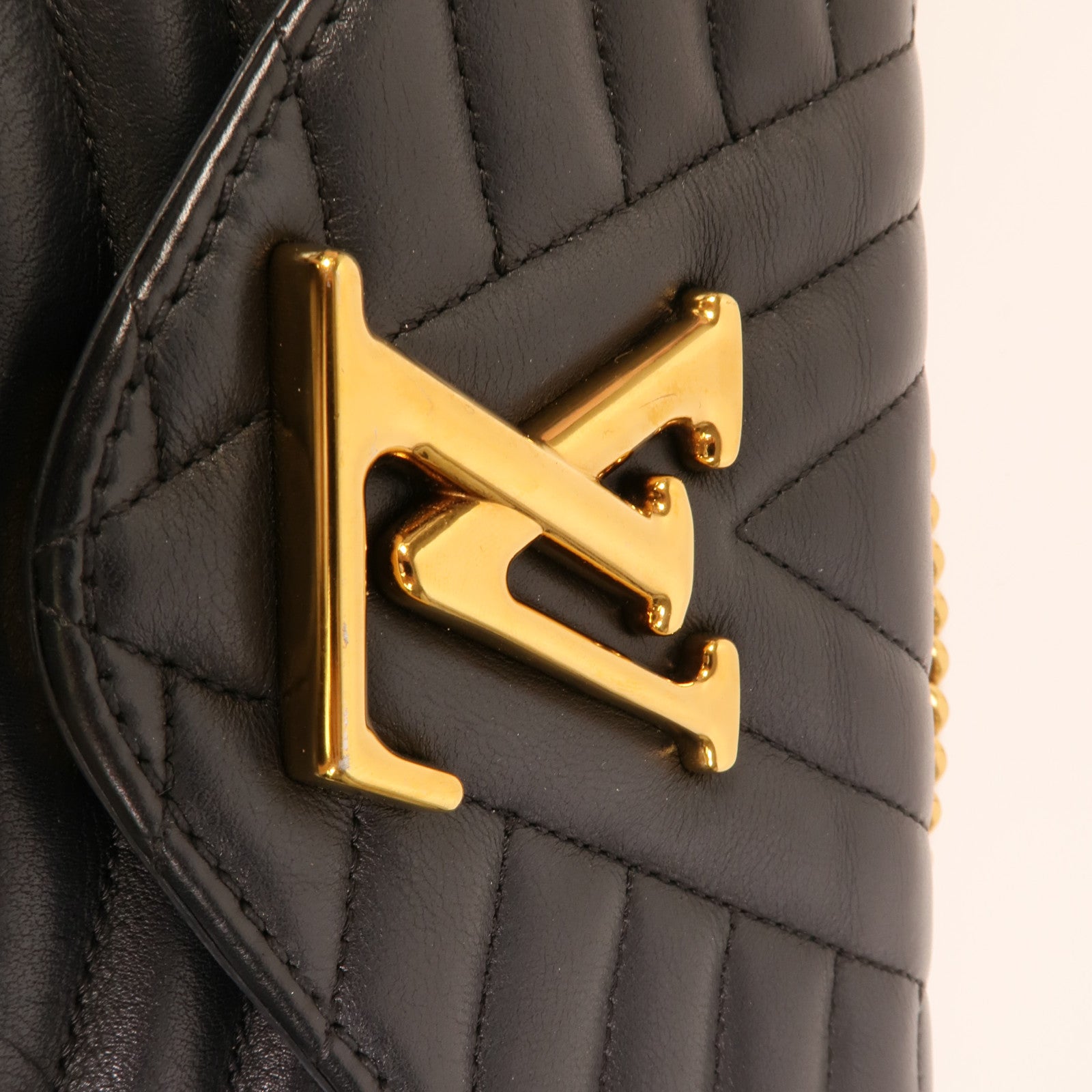 LOUIS VUITTON 牛皮皮革New Wave MM肩背袋