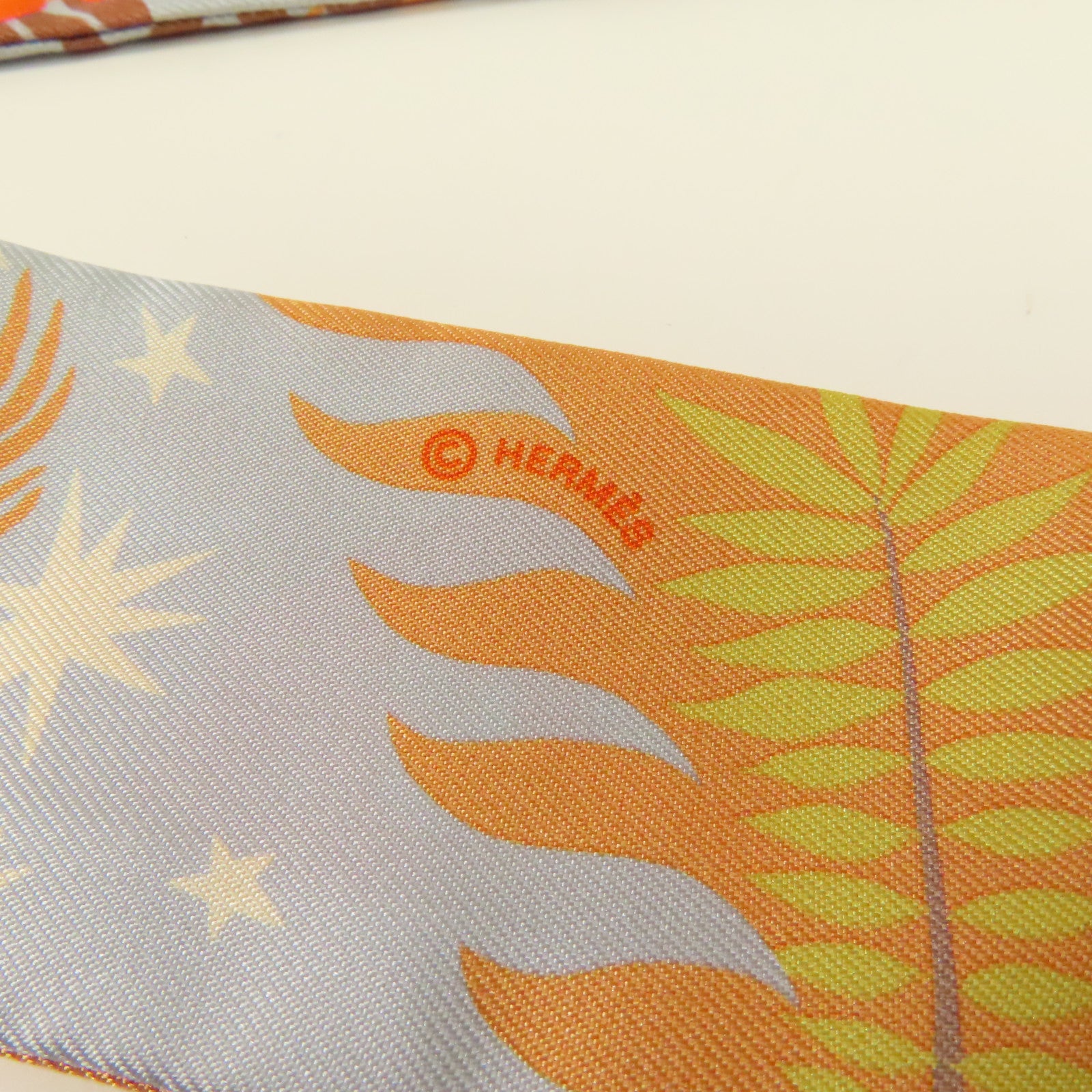 HERMES 絲質Twilly絲巾