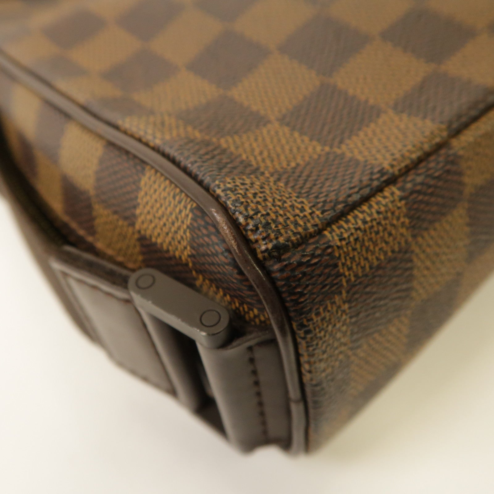LOUIS VUITTON Damier Olav PM金扣肩背袋啡色