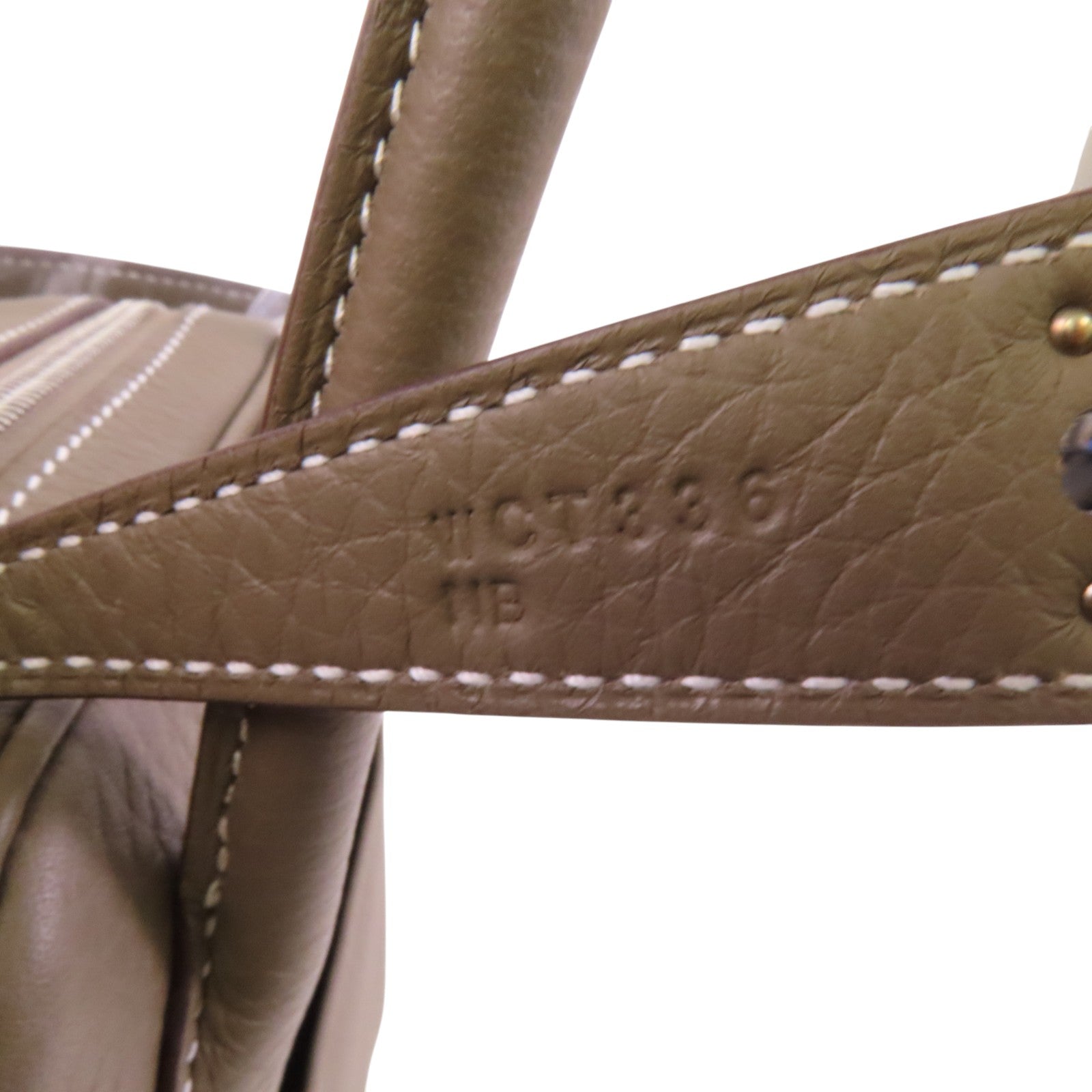 HERMES Clemence皮革Lindy 26銀扣肩背袋