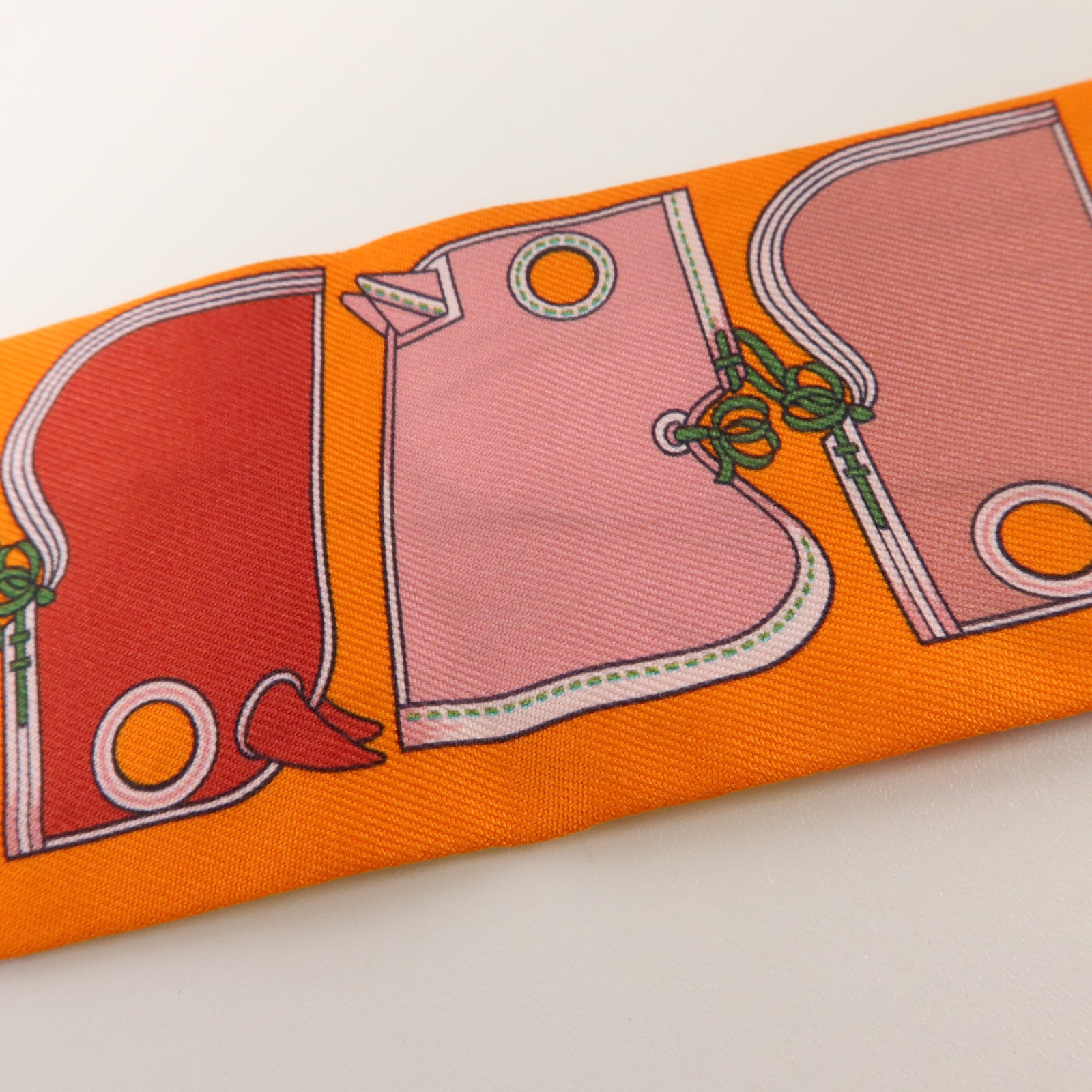 HERMES 絲質Twilly絲巾