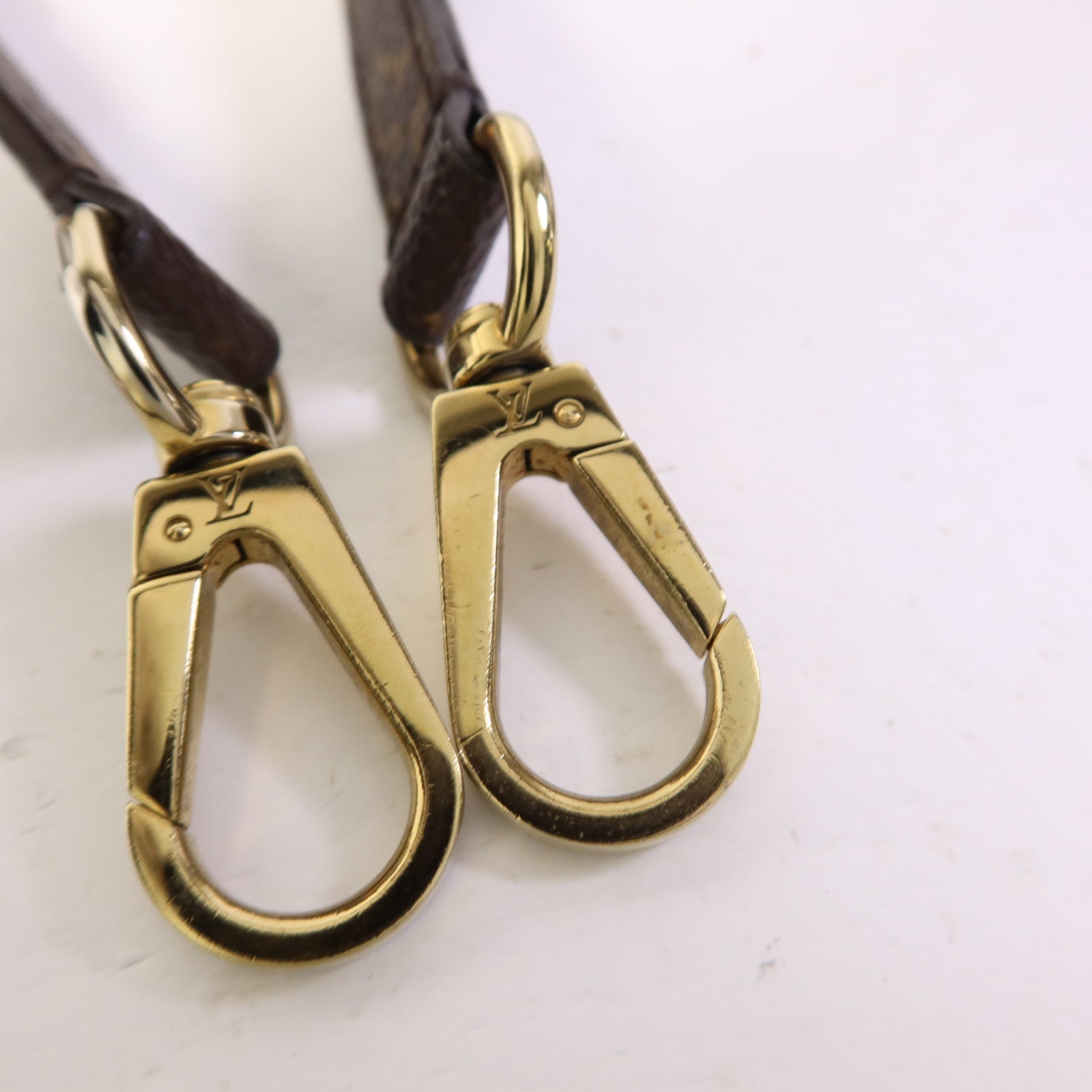 LOUIS VUITTON Monogram Montaigne BB金扣手挽肩背兩用袋棕色