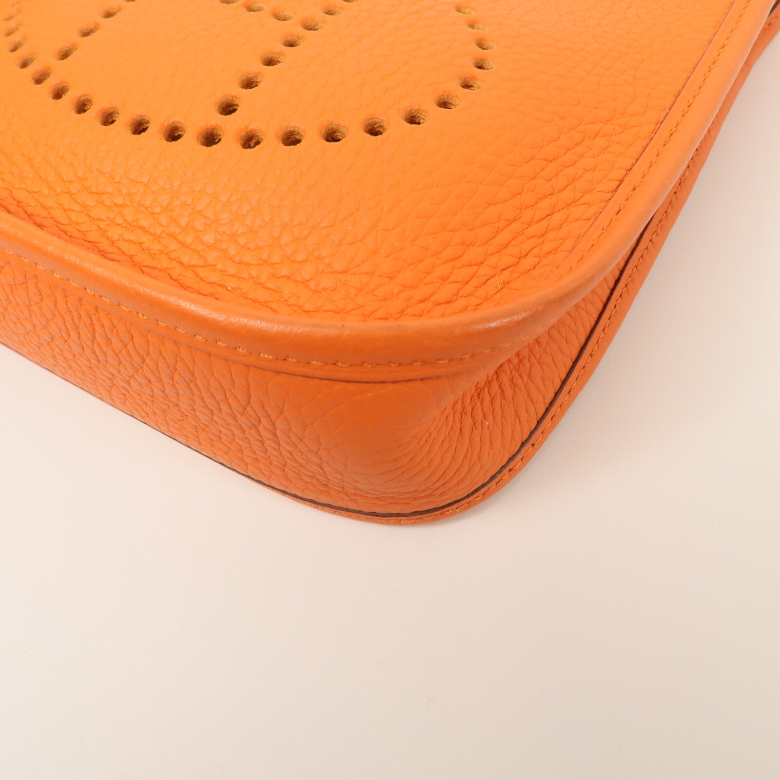 HERMES Clemence皮革Evelyne TPM肩背袋Feu