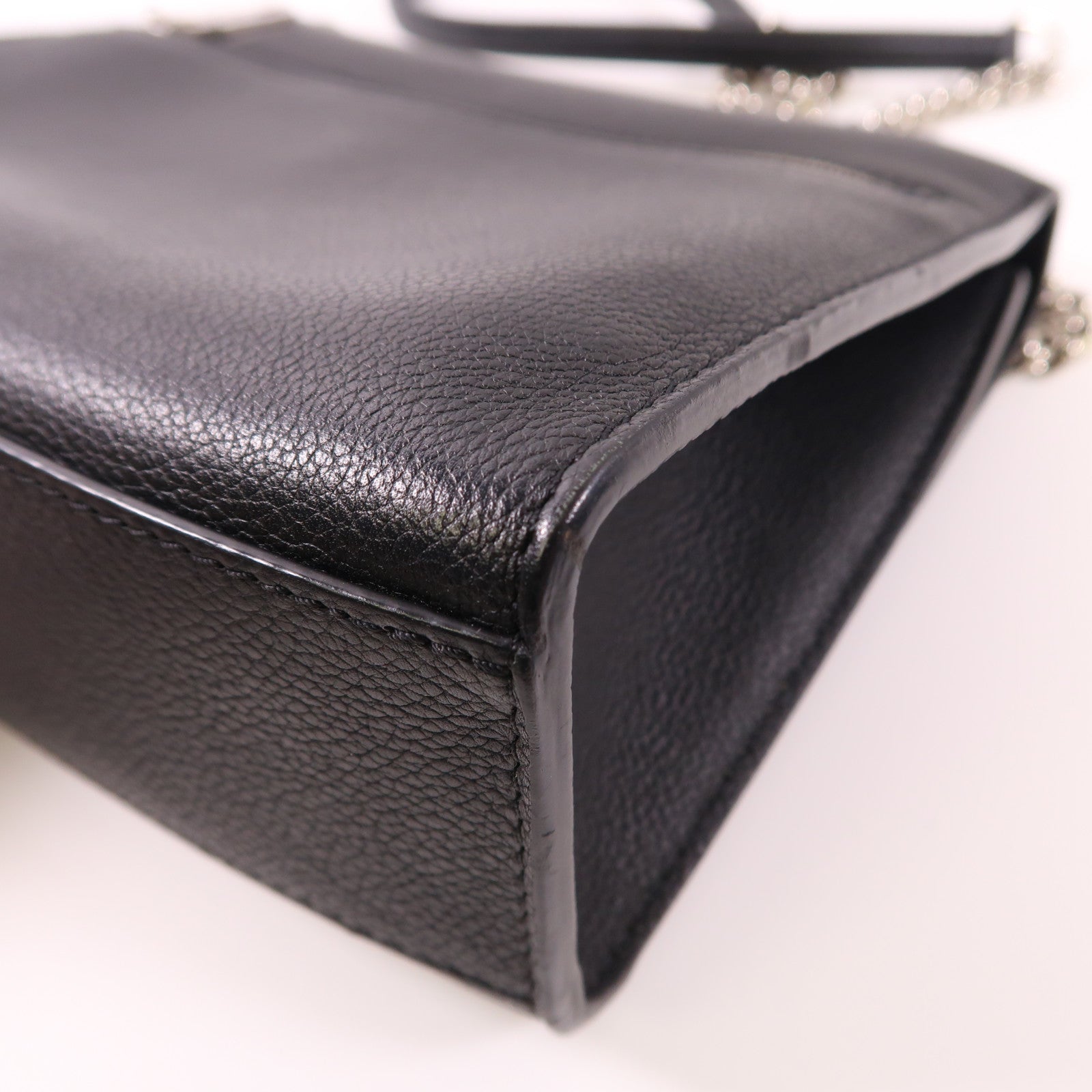 LOUIS VUITTON 牛皮皮革Mylockme銀扣鏈帶肩背袋黑色
