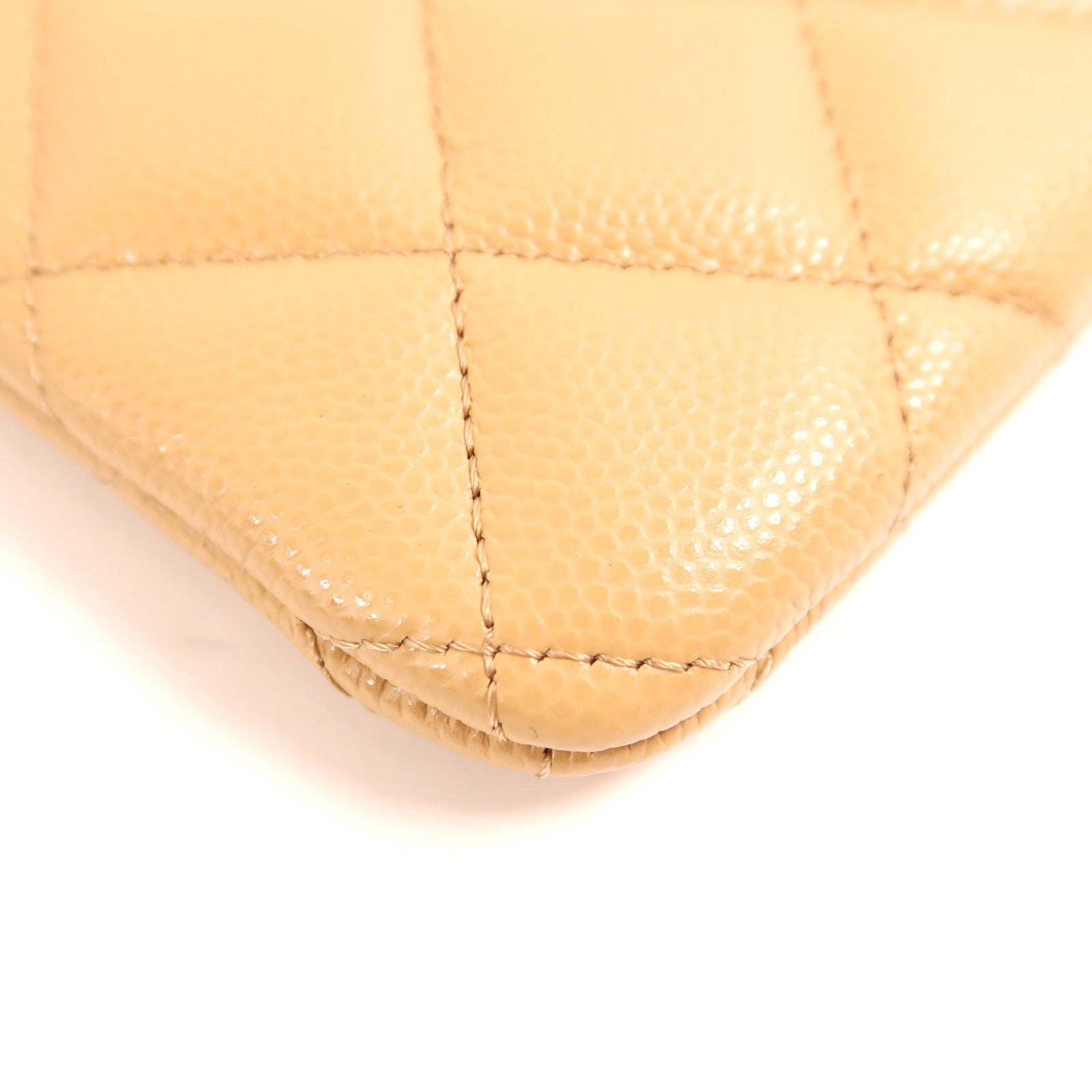 CHANEL 牛皮皮革Pouch金扣手拿包