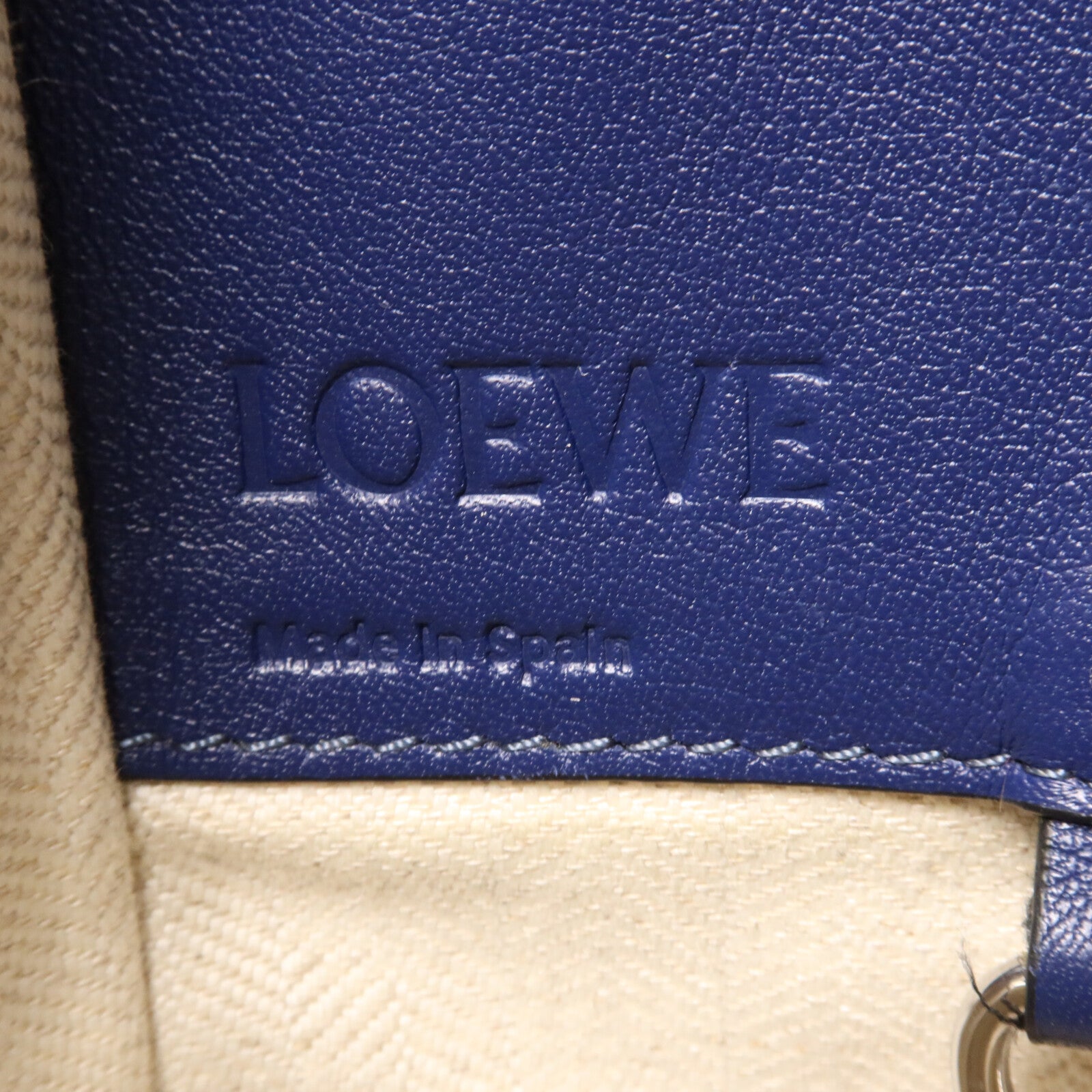 LOEWE 牛皮皮革Hammock Small手挽肩背兩用袋