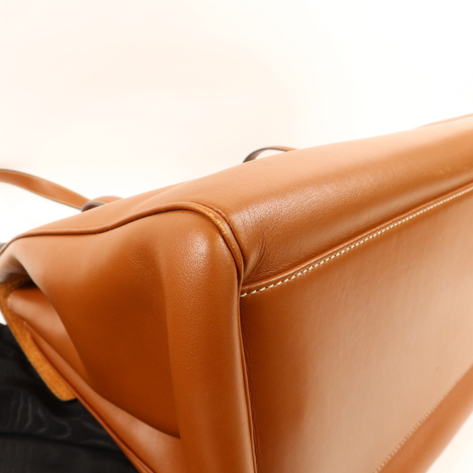 CELINE 牛皮皮革Soft 16肩背袋