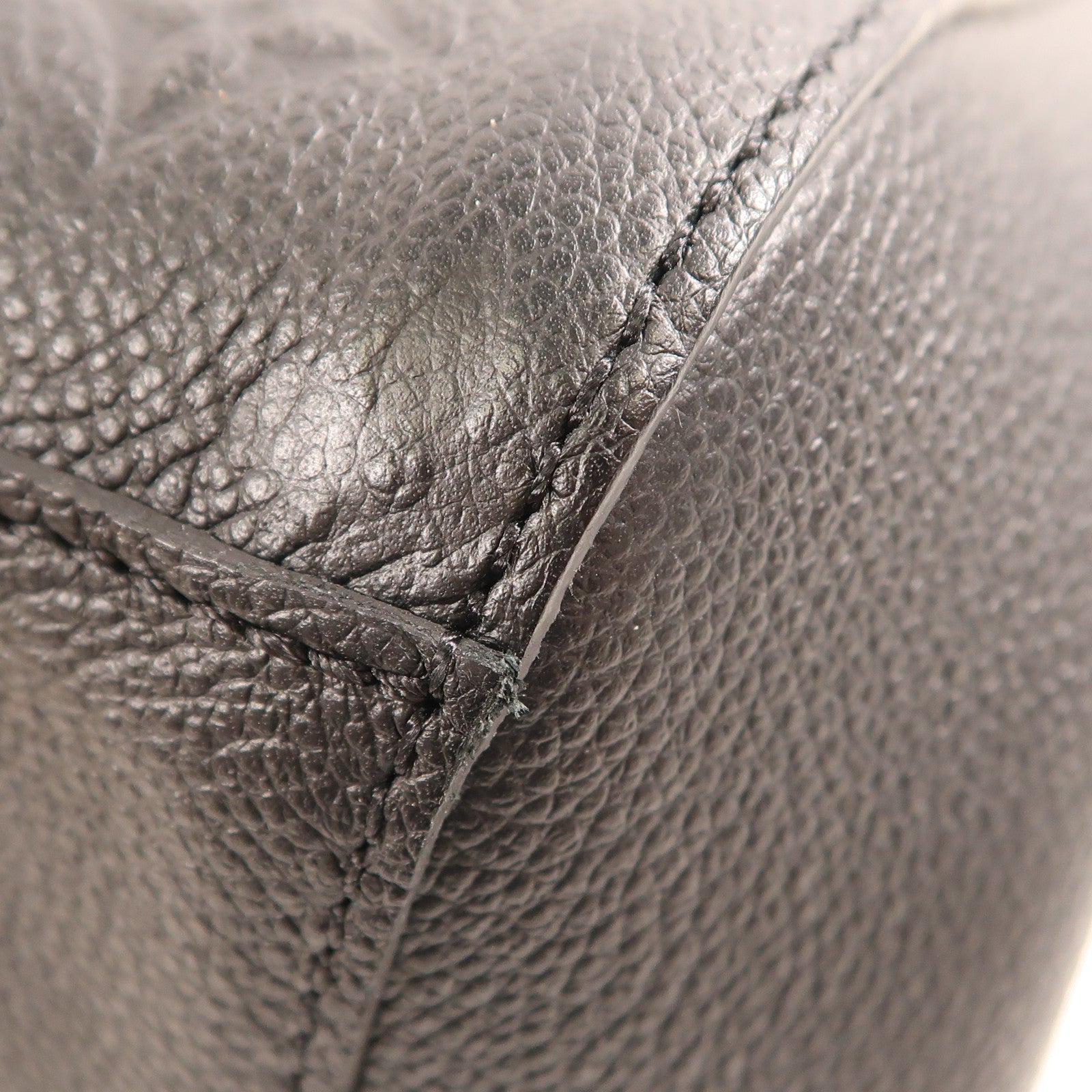 LOUIS VUITTON Monogram Empreinte Montaigne MM手挽肩背兩用袋