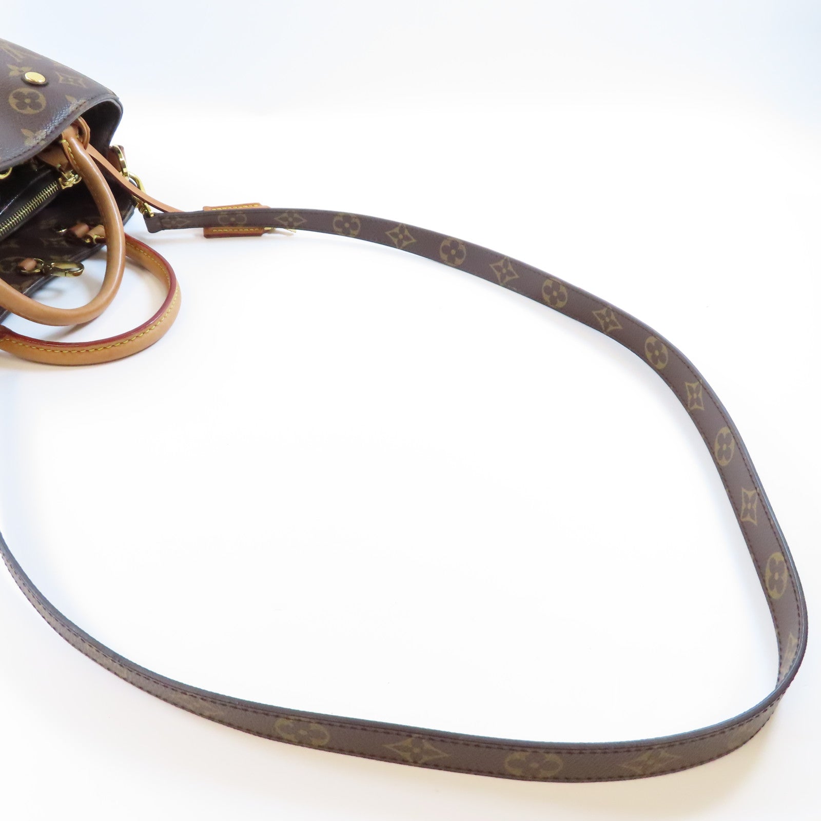 LOUIS VUITTON Monogram Montaigne BB金扣手挽肩背兩用袋啡色