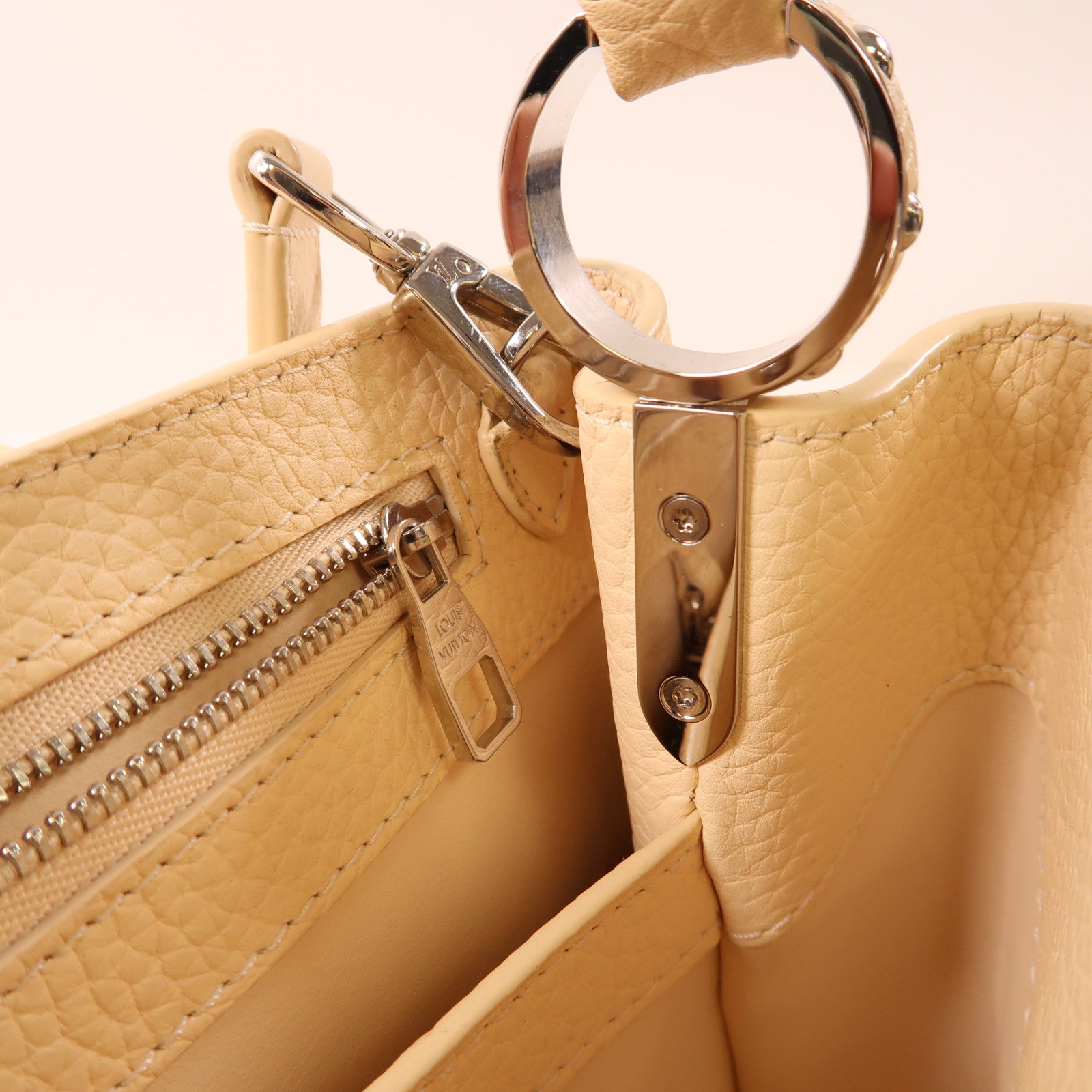 LOUIS VUITTON LV SHW Capucines BB 2 Way Bag M53661 Leather Light Beige