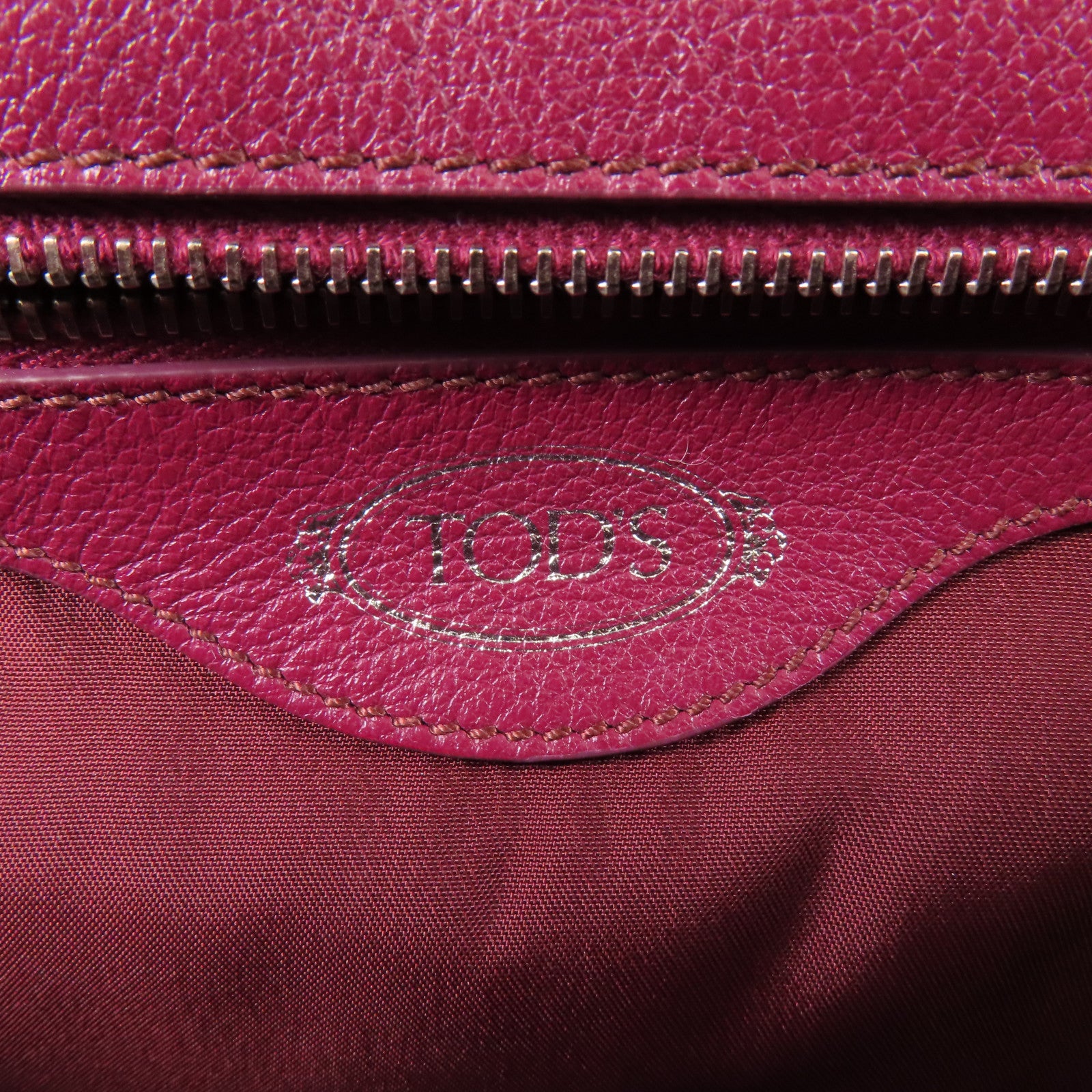 TOD'S 牛皮皮革Handbag銀扣手挽袋