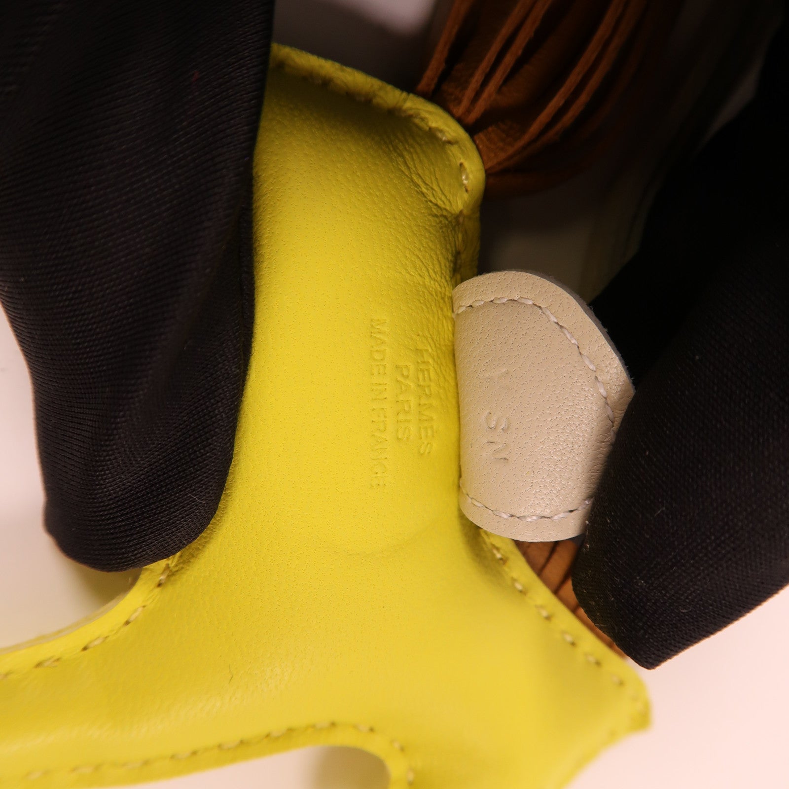 HERMES Swift皮革Rodeo PM掛飾9R Lime