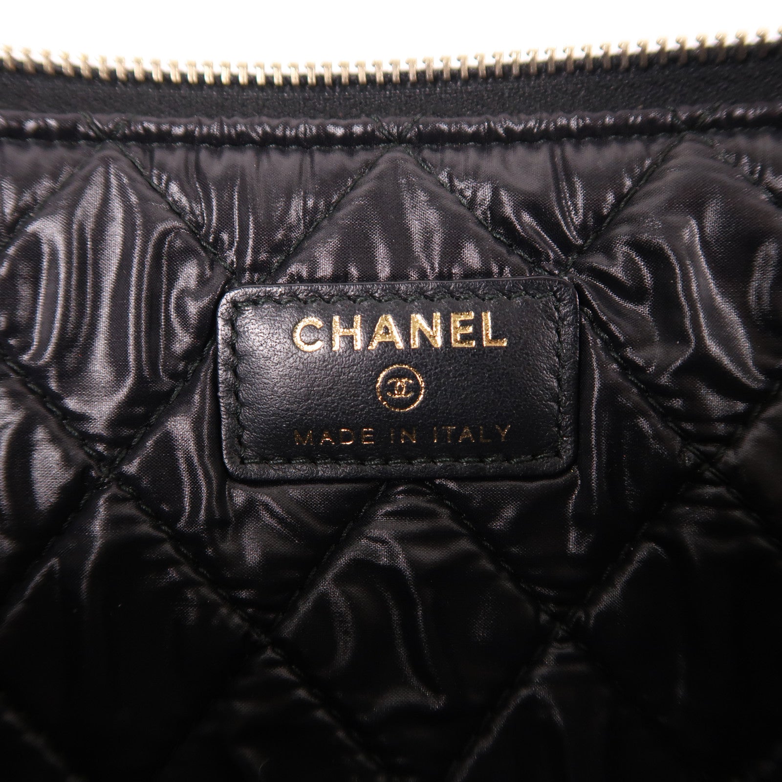 CHANEL 牛皮皮革Clutch金扣手拿包