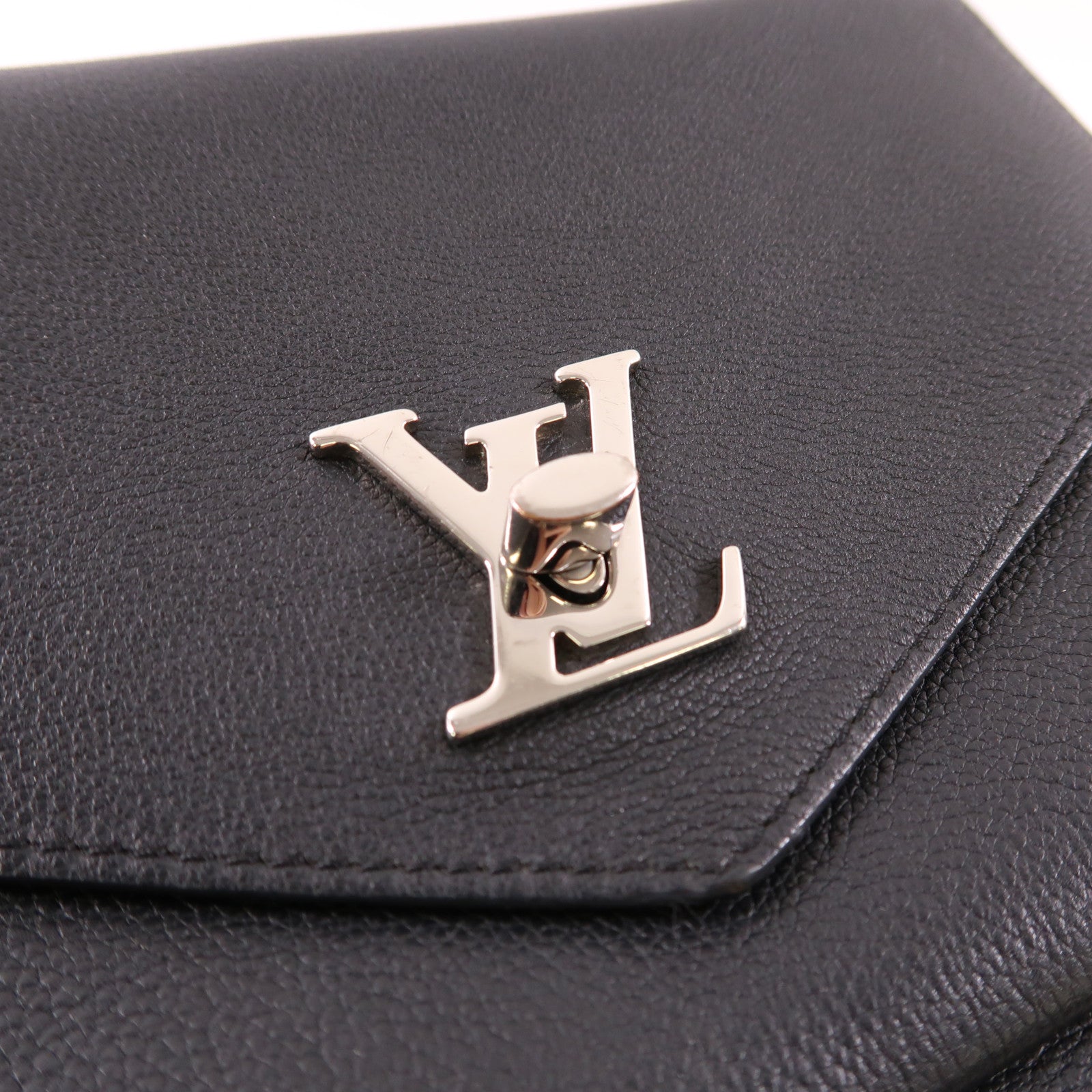 LOUIS VUITTON 牛皮皮革Mylockme銀扣鏈帶肩背袋黑色