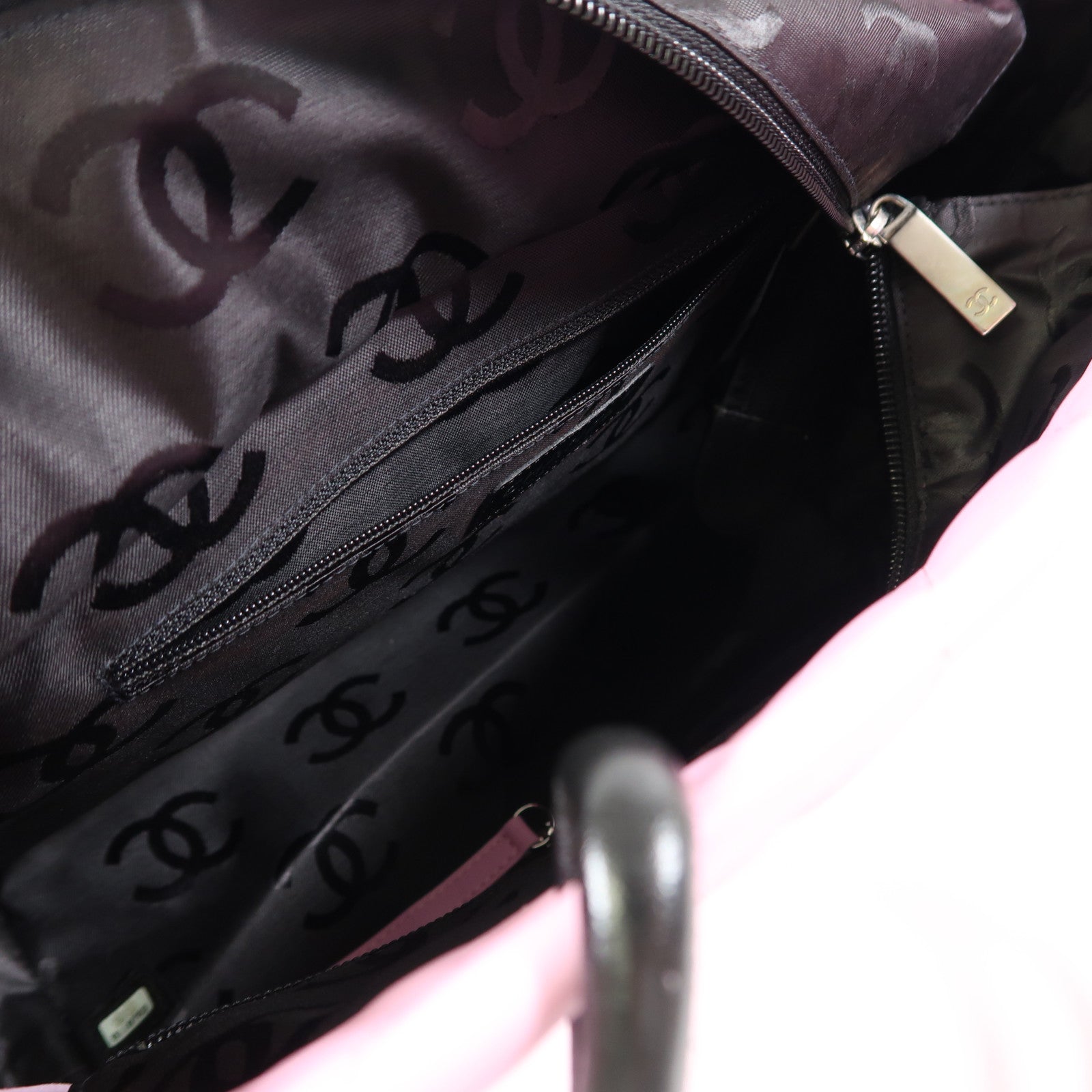 CHANEL 牛皮皮革Cambon Line肩背袋