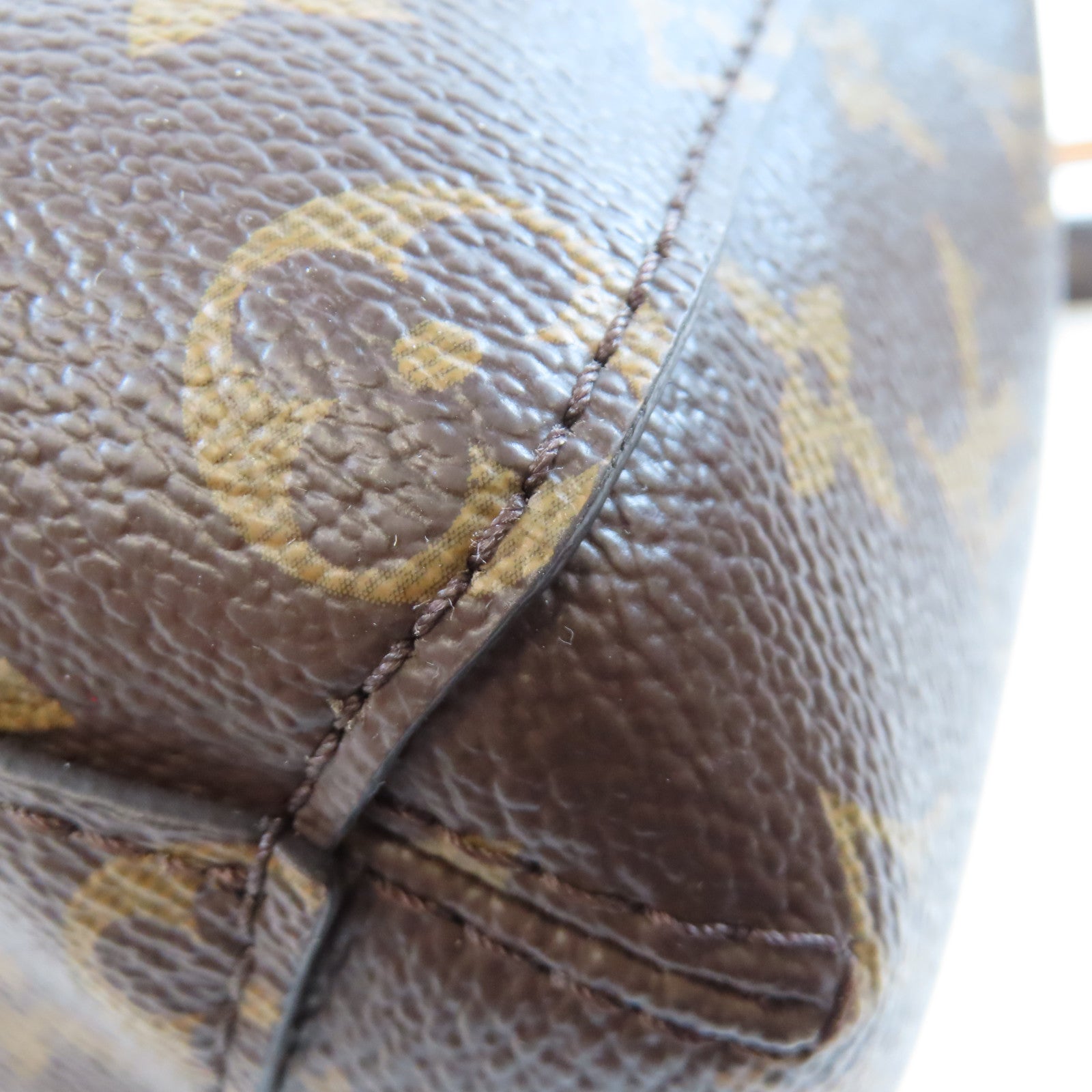 LOUIS VUITTON Monogram Montaigne BB金扣手挽肩背兩用袋啡色
