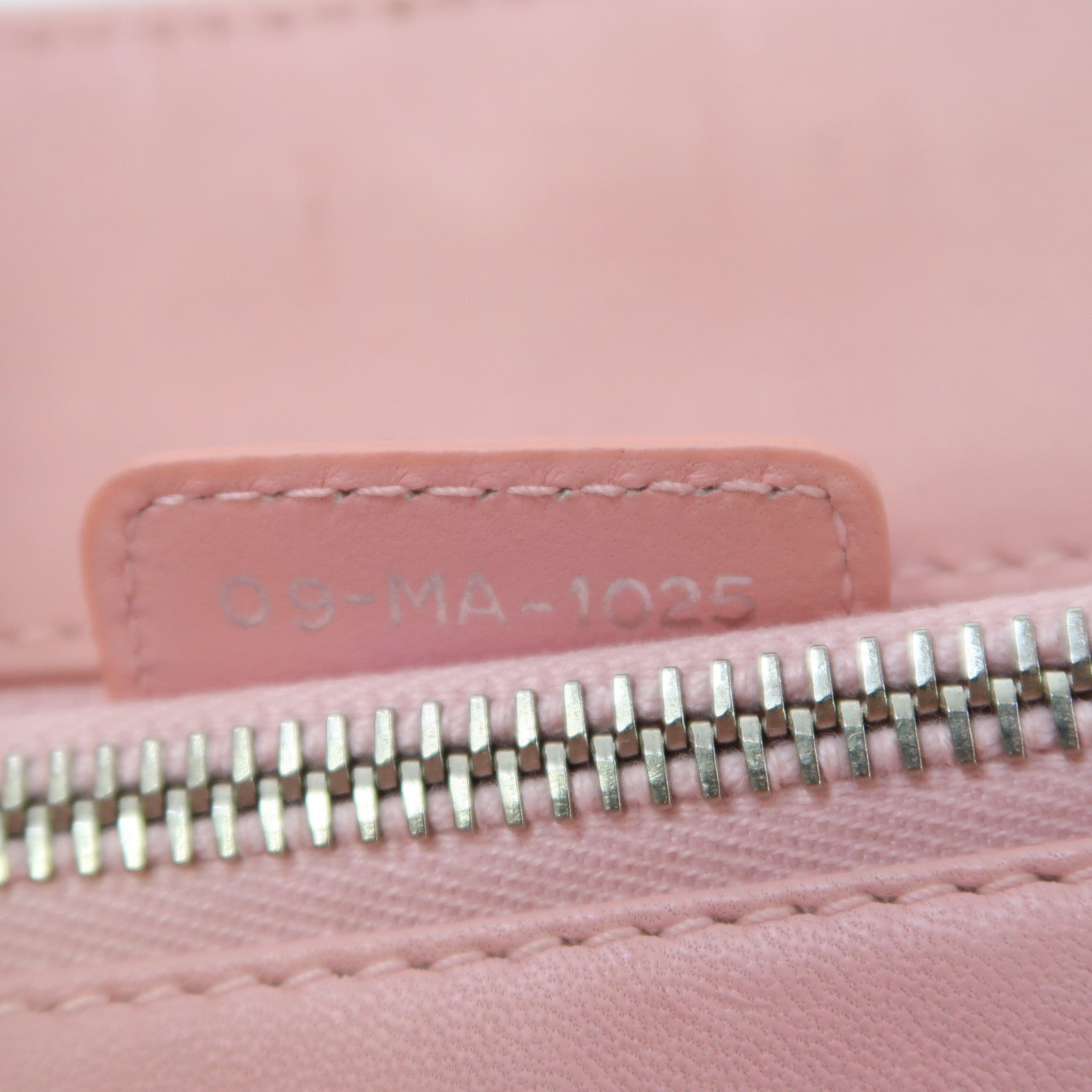 Dior 牛皮皮革Shoulder Bag銀扣肩背袋粉紅色