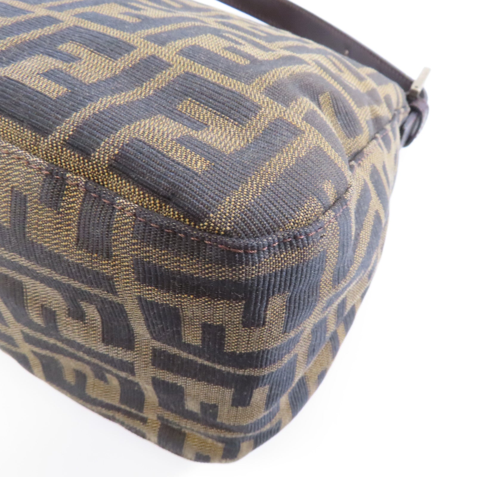 FENDI 帆布Shoulder Bag銀扣肩背袋啡色