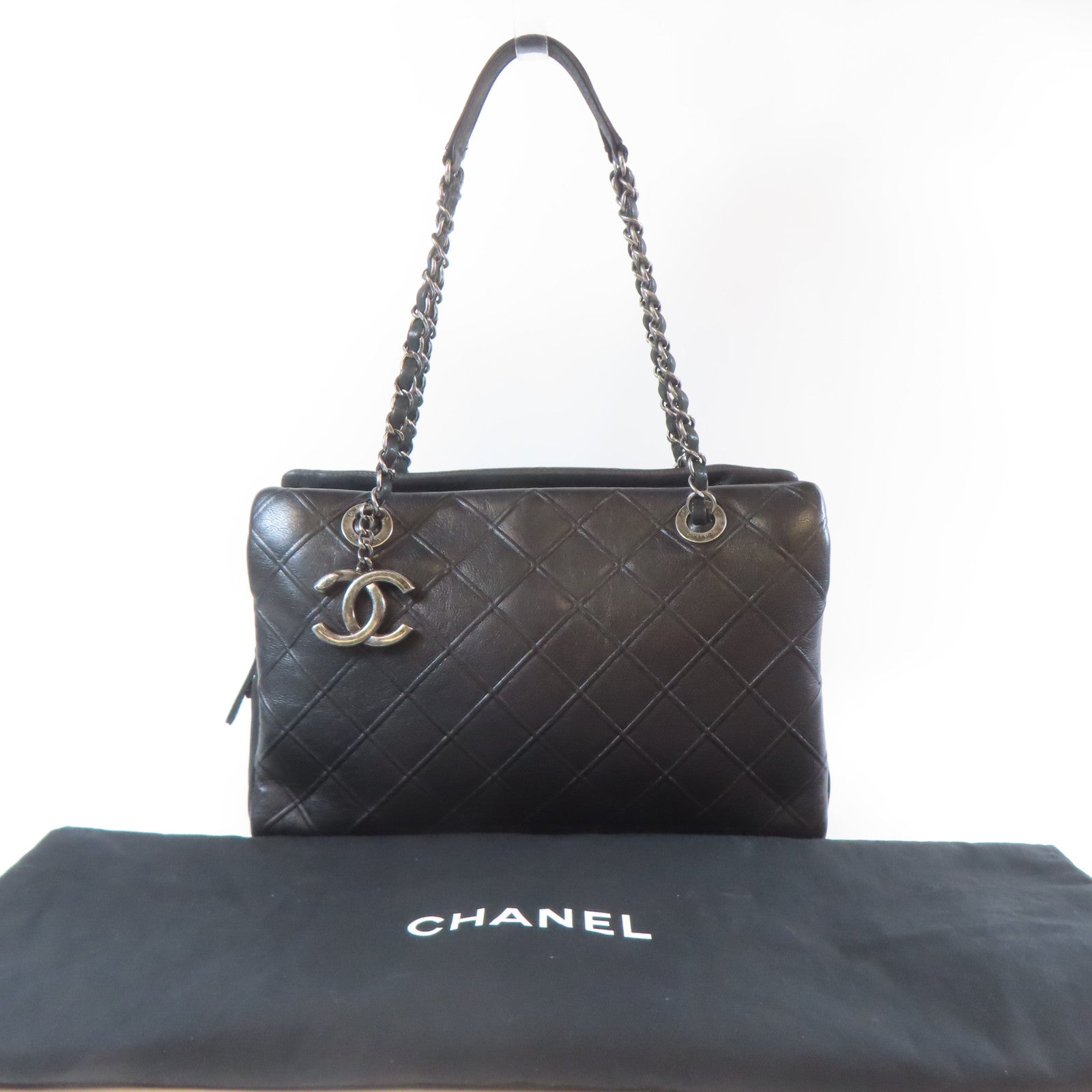 CHANEL 【激減優惠】菱格牛皮皮革Chain Shoulder黑扣鏈帶肩背袋黑色