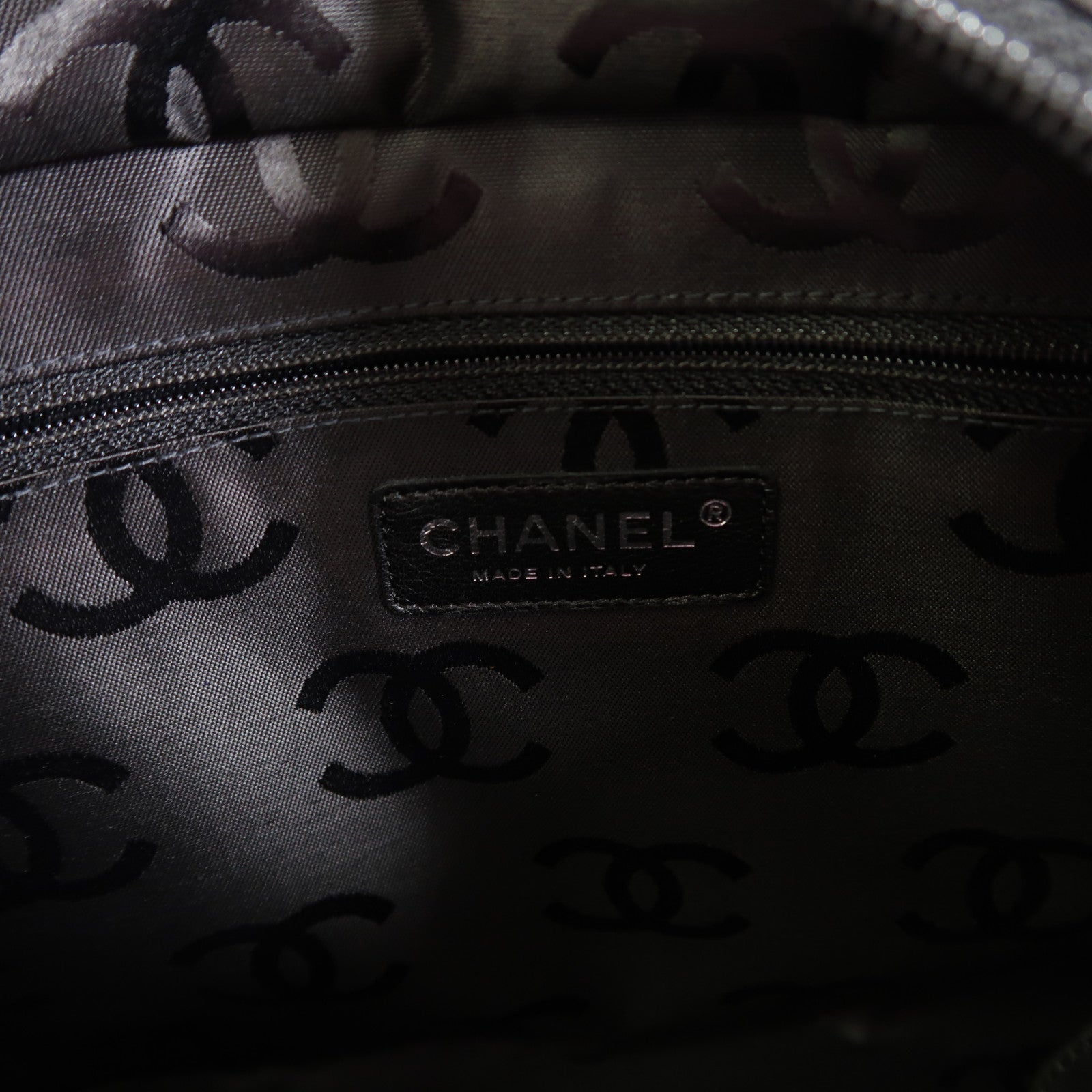 CHANEL 牛皮皮革Cambon Line肩背袋