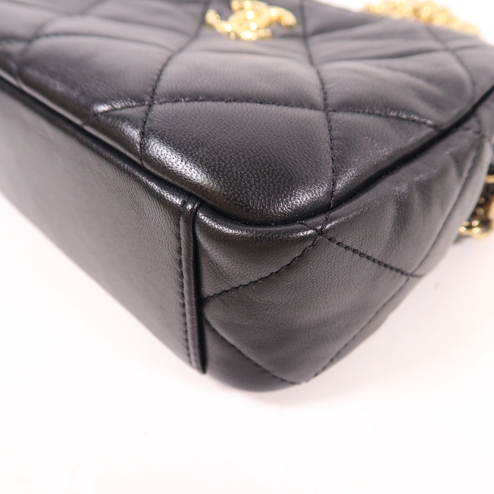 CHANEL 羊皮皮革Chain Shoulder金扣鏈帶肩背袋