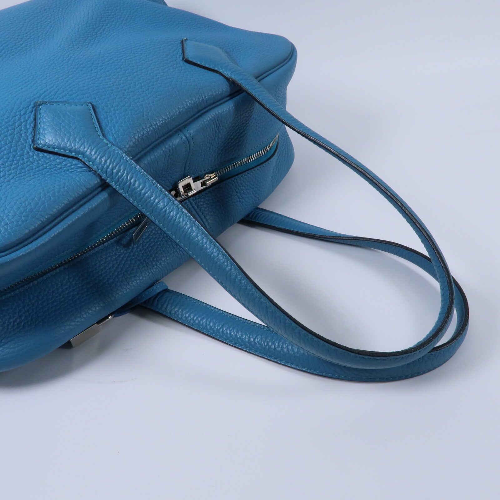 HERMES Clemence皮革Victoria 35銀扣肩背袋