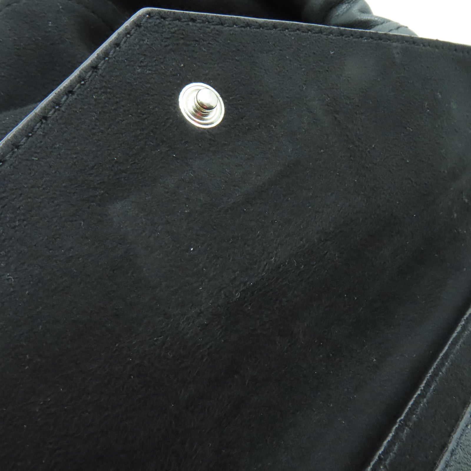 SAINT LAURENT 牛皮皮革Shoulder Bag銀扣鏈帶肩背袋黑色