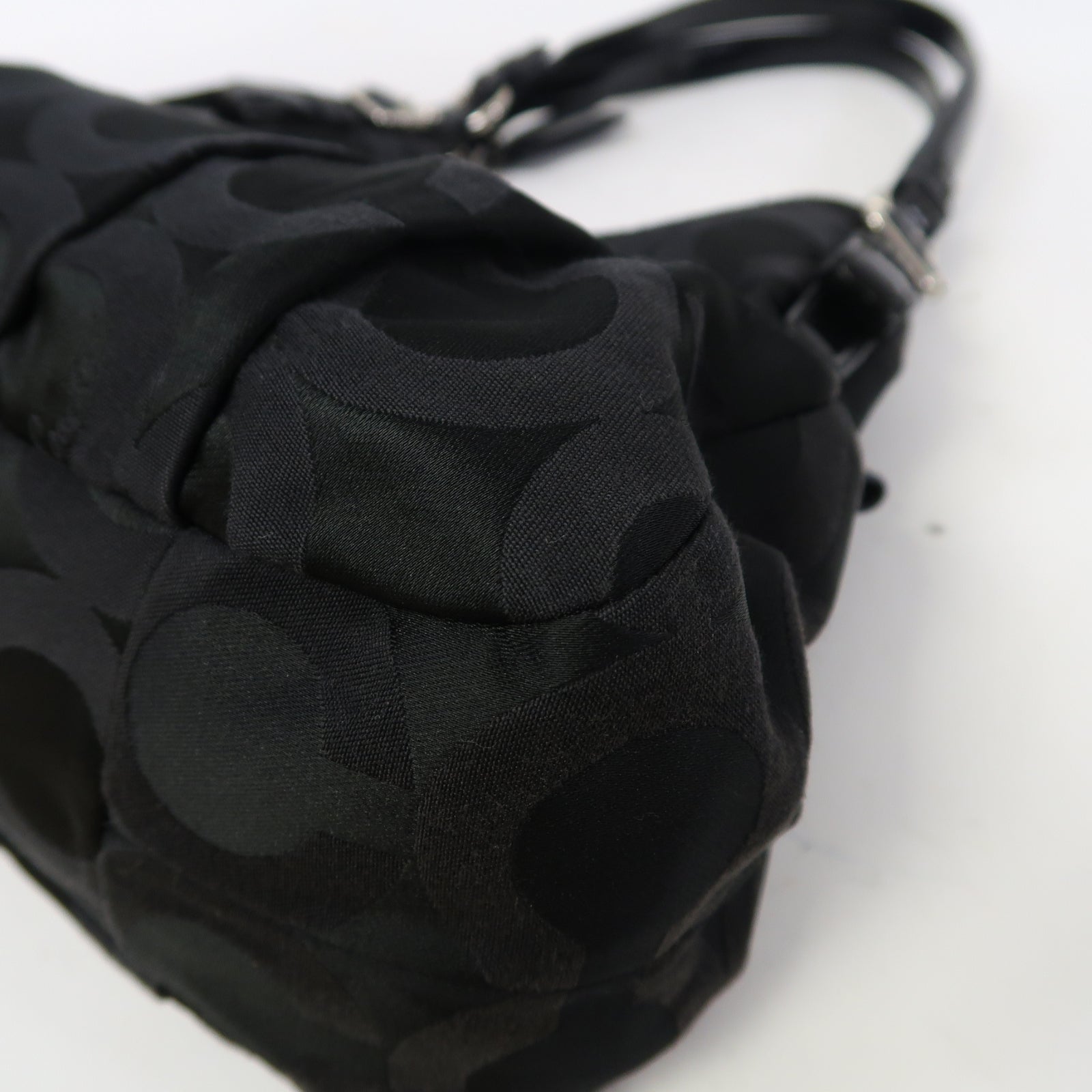 COACH 帆布Shoulder Bag銀扣肩背袋黑色