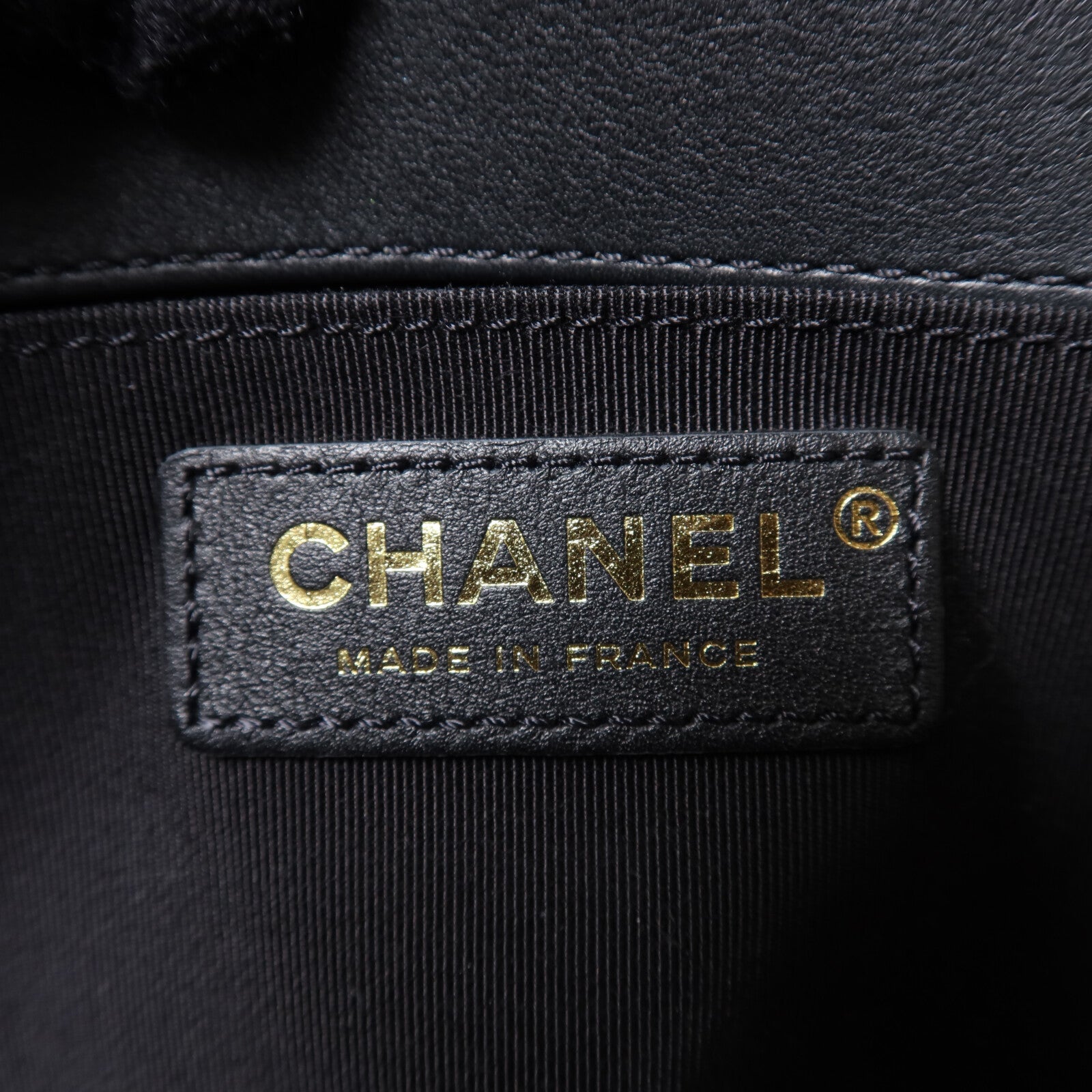 CHANEL 羊皮皮革Boy 25金扣鏈帶手挽肩背兩用袋